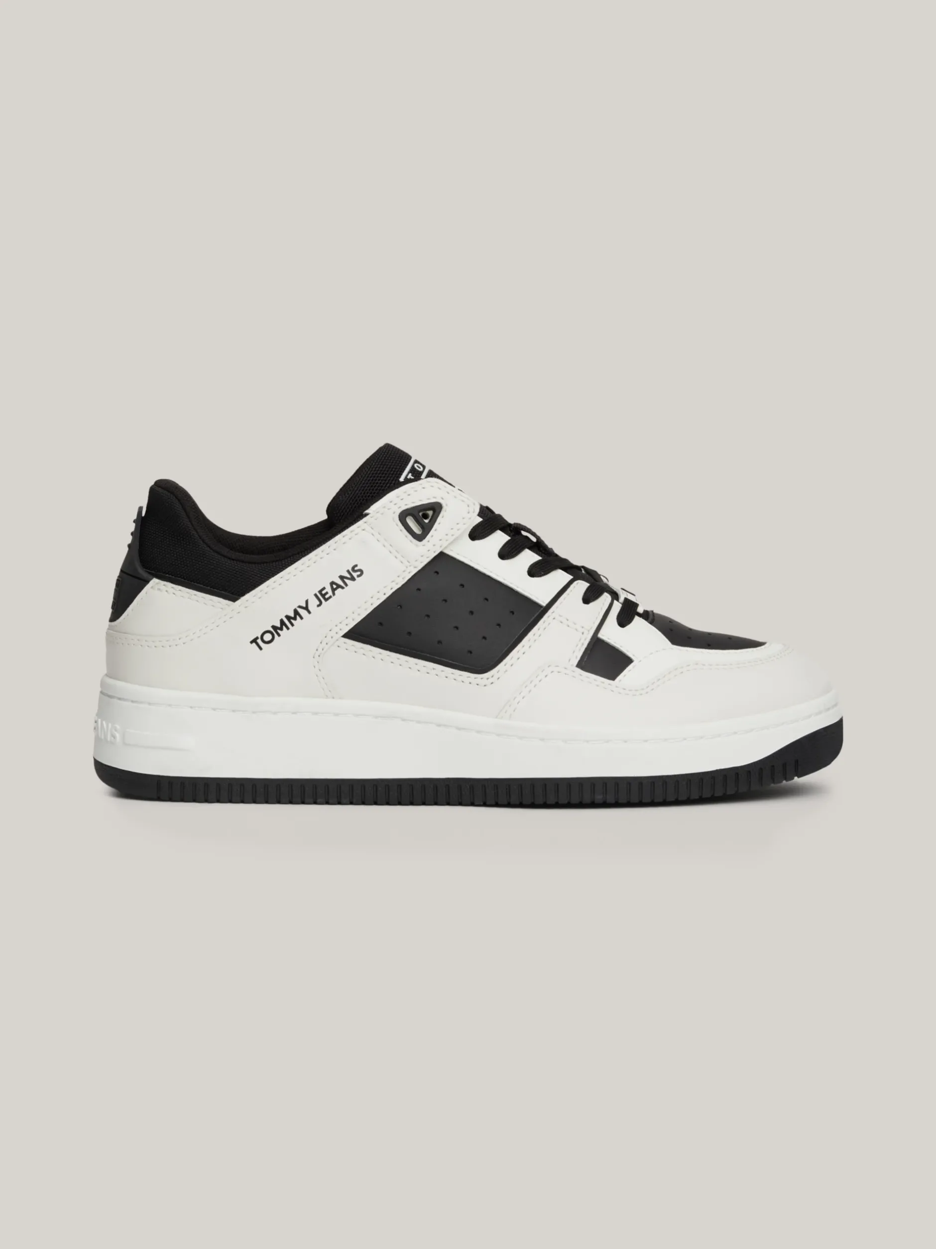 Sneakersy*Tommy Hilfiger Skórzane Tenisówki Z Podeszwą Typu Cupsole BLACK