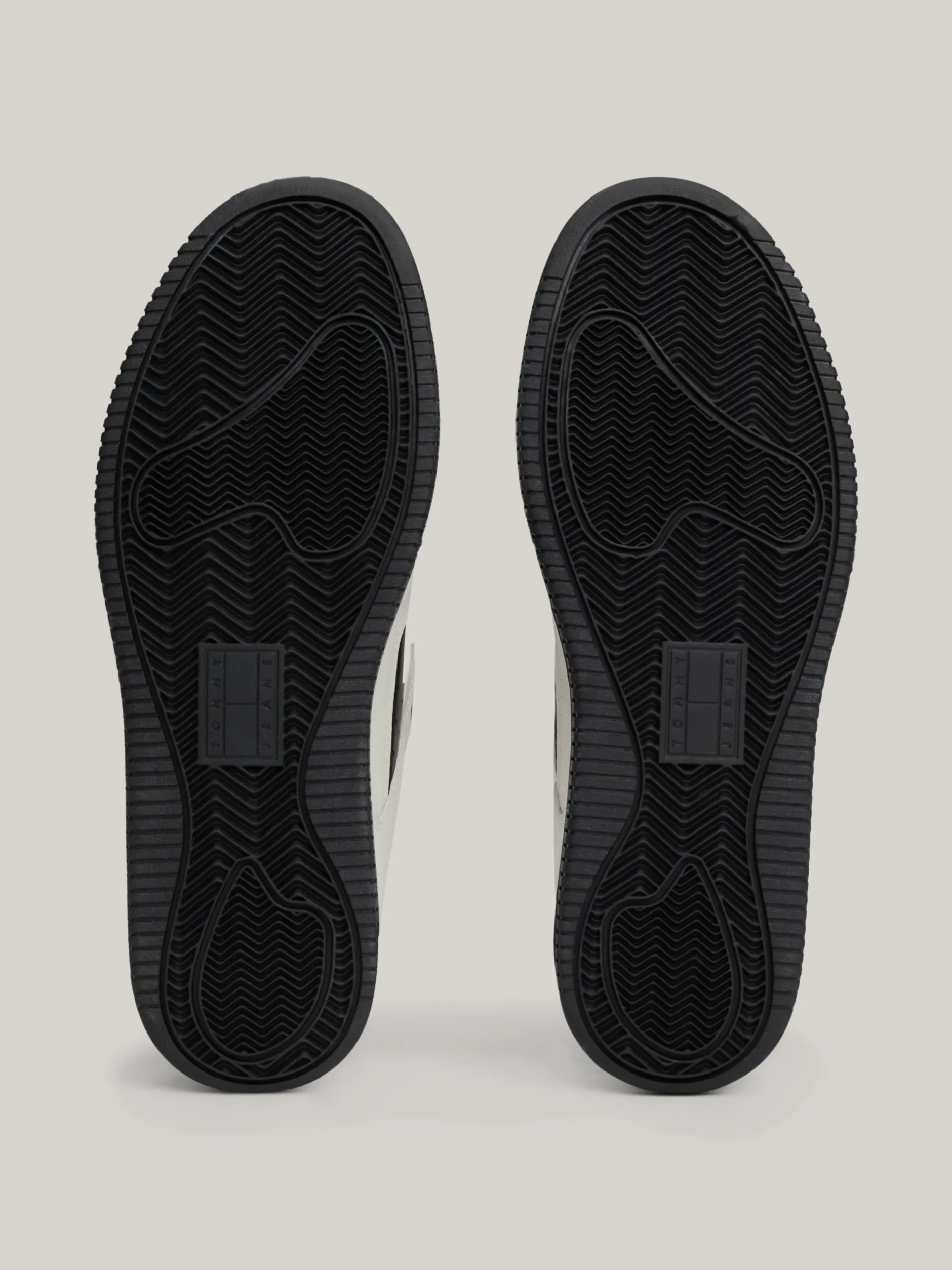 Sneakersy*Tommy Hilfiger Skórzane Tenisówki Z Podeszwą Typu Cupsole BLACK