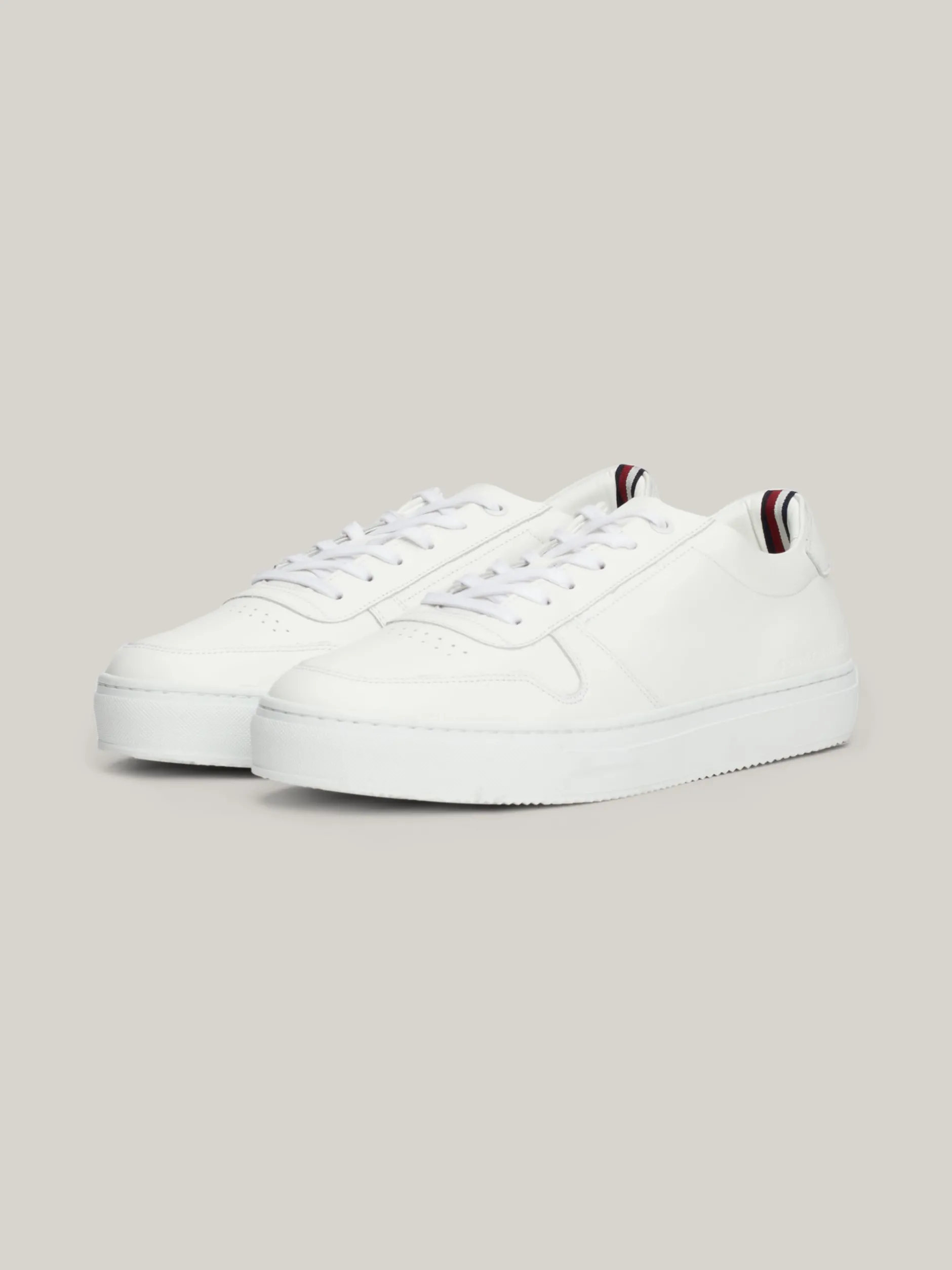 White Trainers|Sneakersy*Tommy Hilfiger Skórzane Tenisówki Z Wytłoczonym Logo WHITE