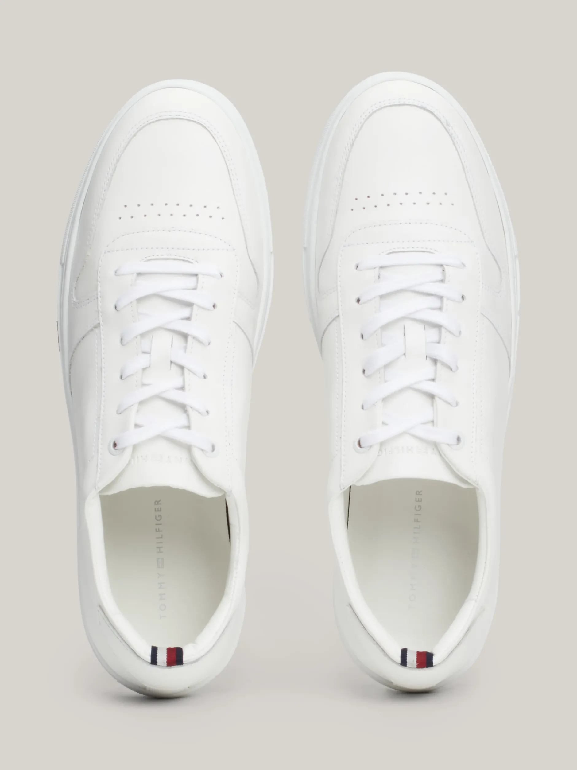 White Trainers|Sneakersy*Tommy Hilfiger Skórzane Tenisówki Z Wytłoczonym Logo WHITE