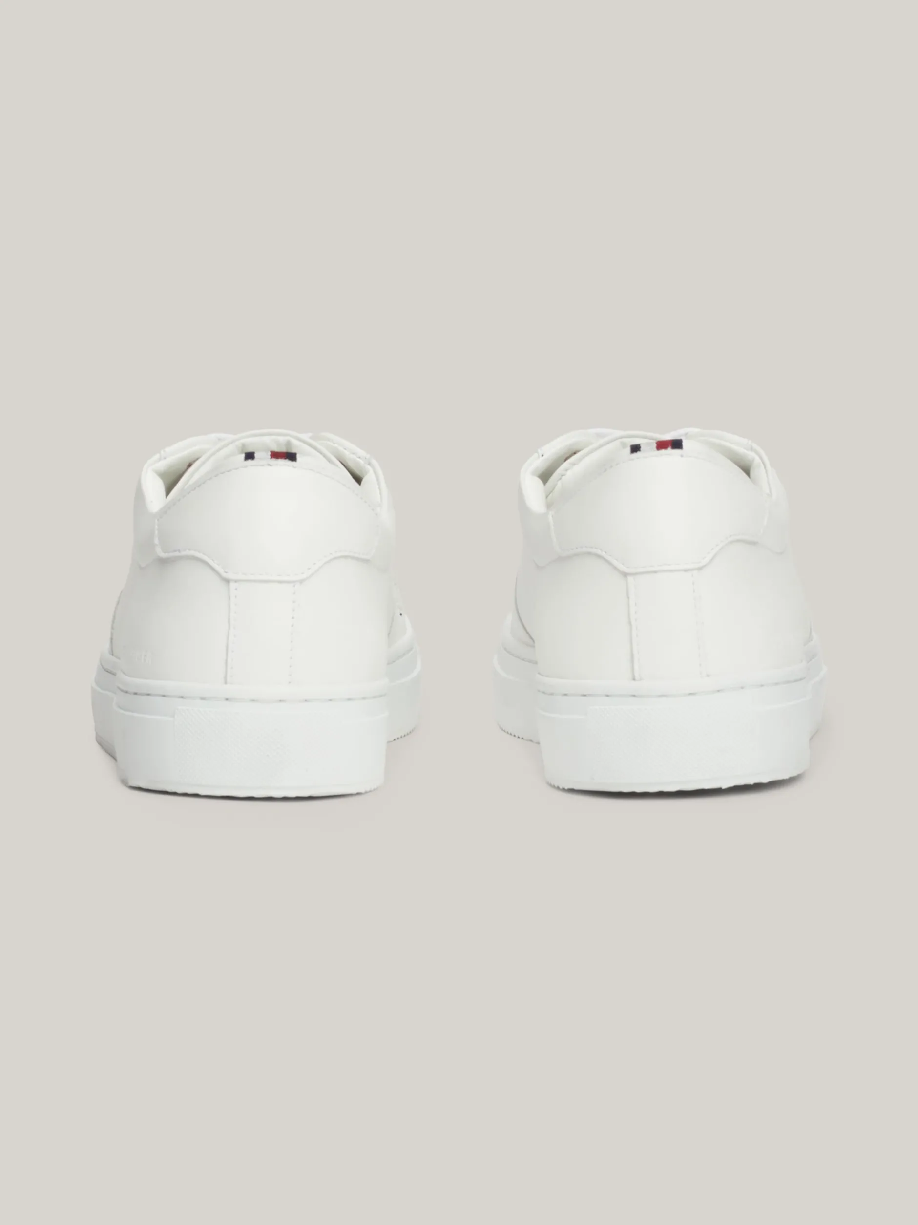 White Trainers|Sneakersy*Tommy Hilfiger Skórzane Tenisówki Z Wytłoczonym Logo WHITE