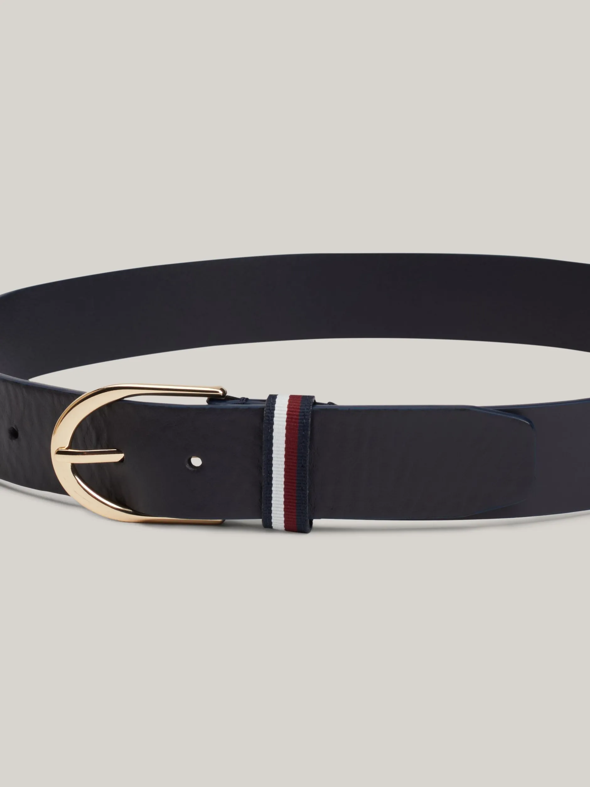 Paski*Tommy Hilfiger Skórzany Pasek Corporate Z Okrągłą Sprzączką SPACE BLUE