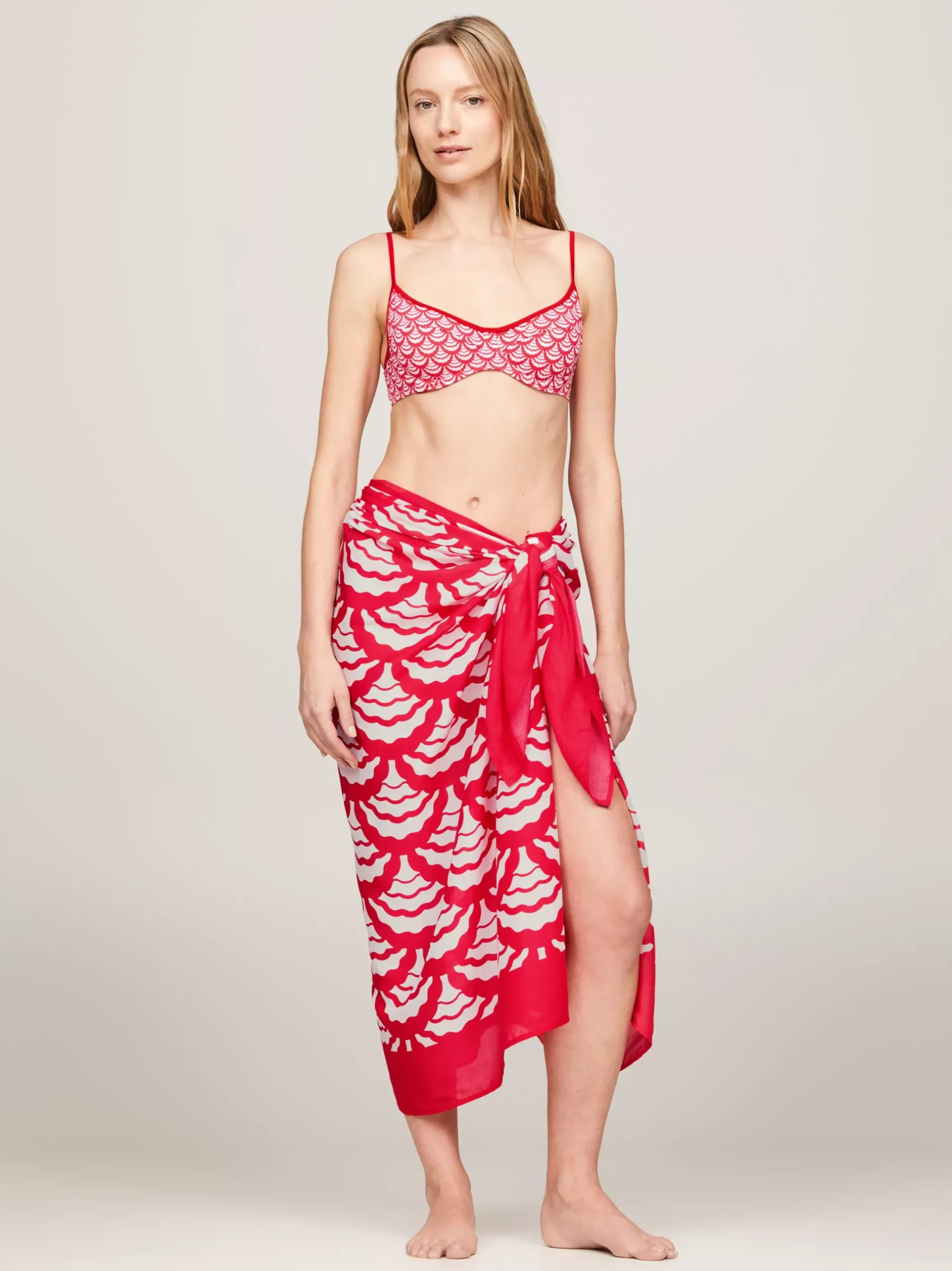 Stroje Kąpielowe*Tommy Hilfiger Spódnica Pareo Midi Z Muszelkowym Nadrukiem OVERSIZED GEO WAVE PRIMARY RED