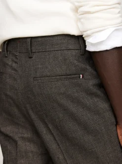 Spodnie*Tommy Hilfiger Spodnie Smart Casual O Melanżowym Splocie DARK COFFEE