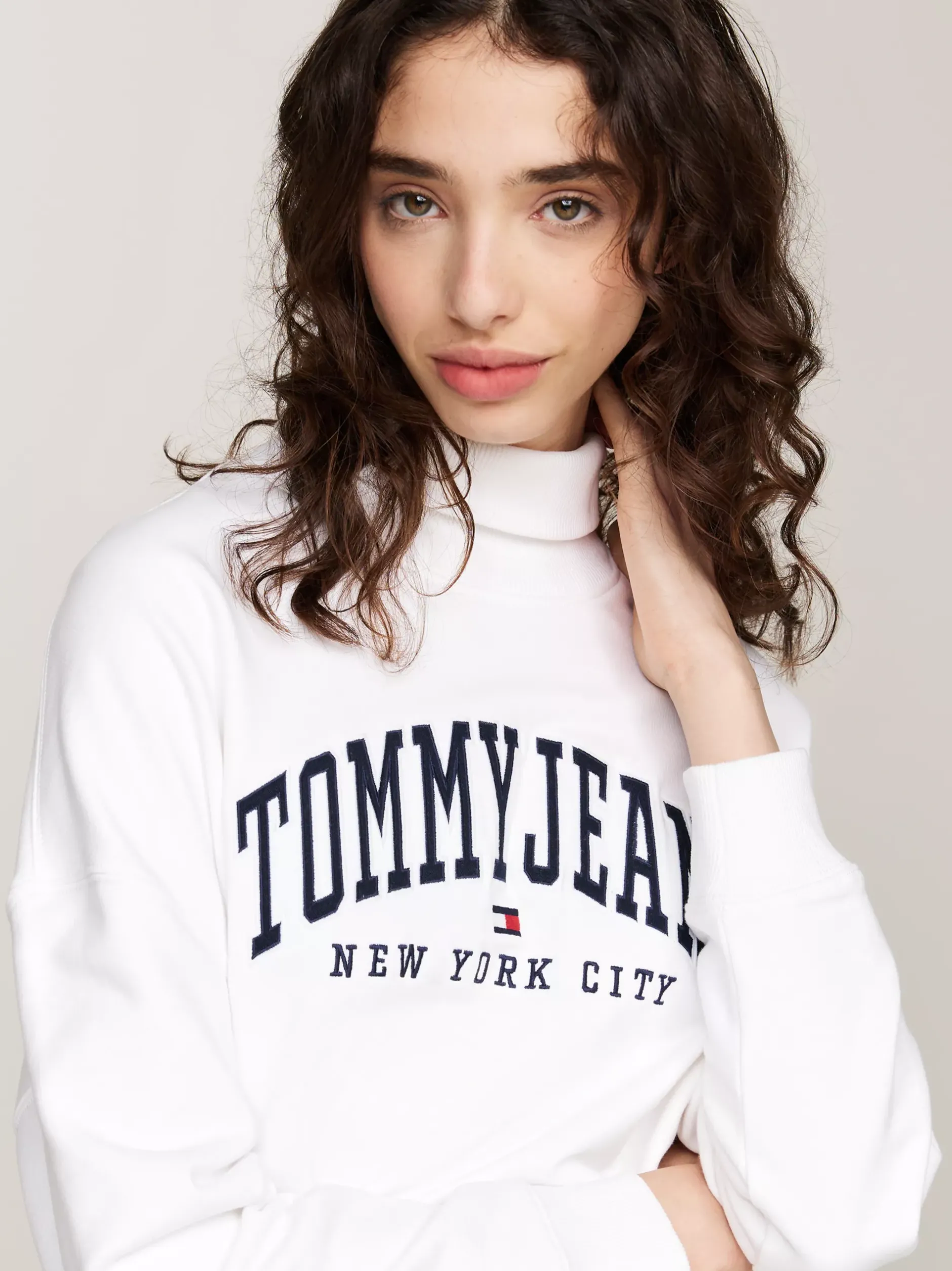 Sukienki*Tommy Hilfiger Sukienka Dresowa Midi Z Półgolfem WHITE
