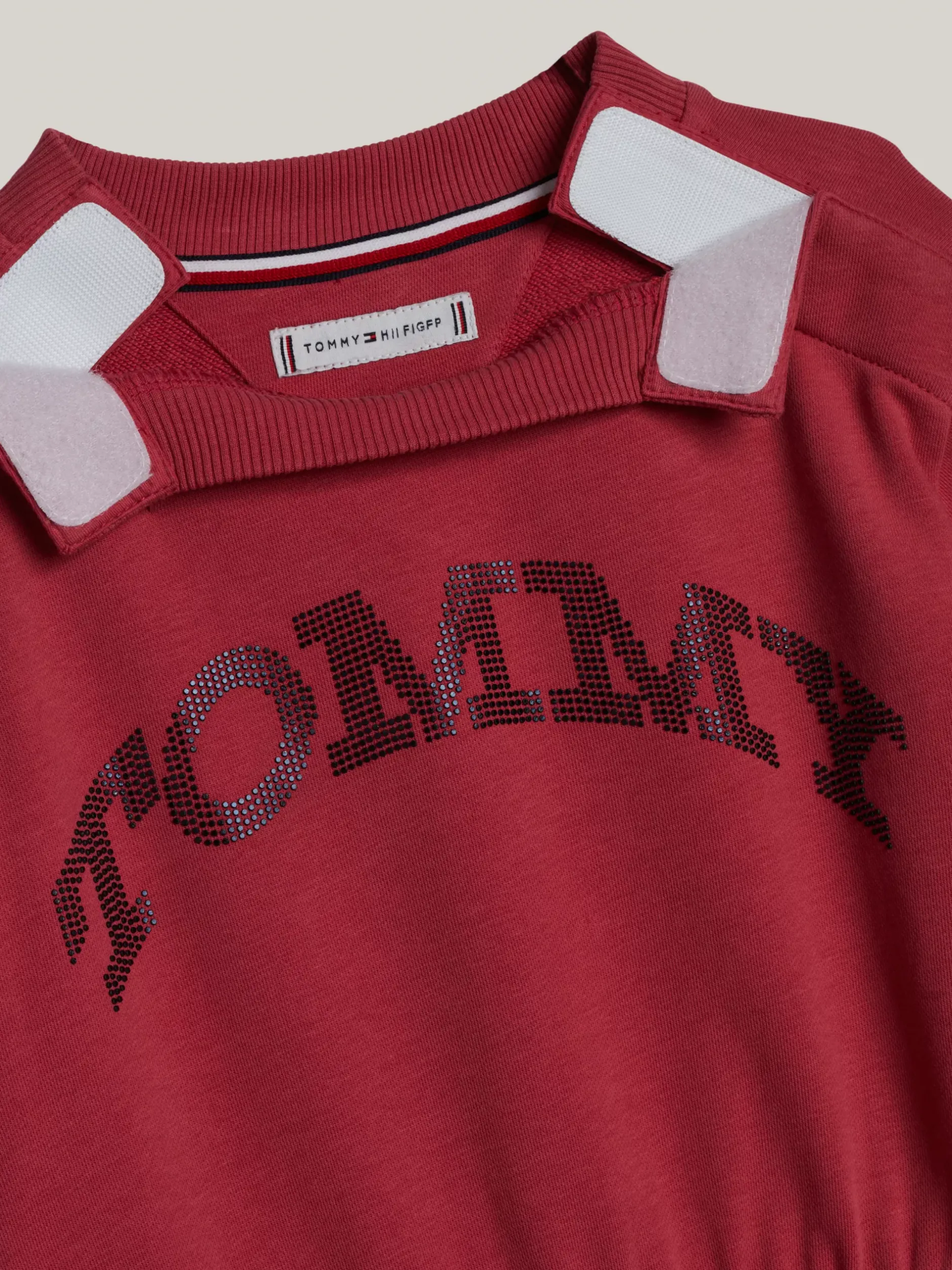 Sukienki*Tommy Hilfiger Sukienka Dzianinowa Adaptive Z Logo HERITAGE PINK