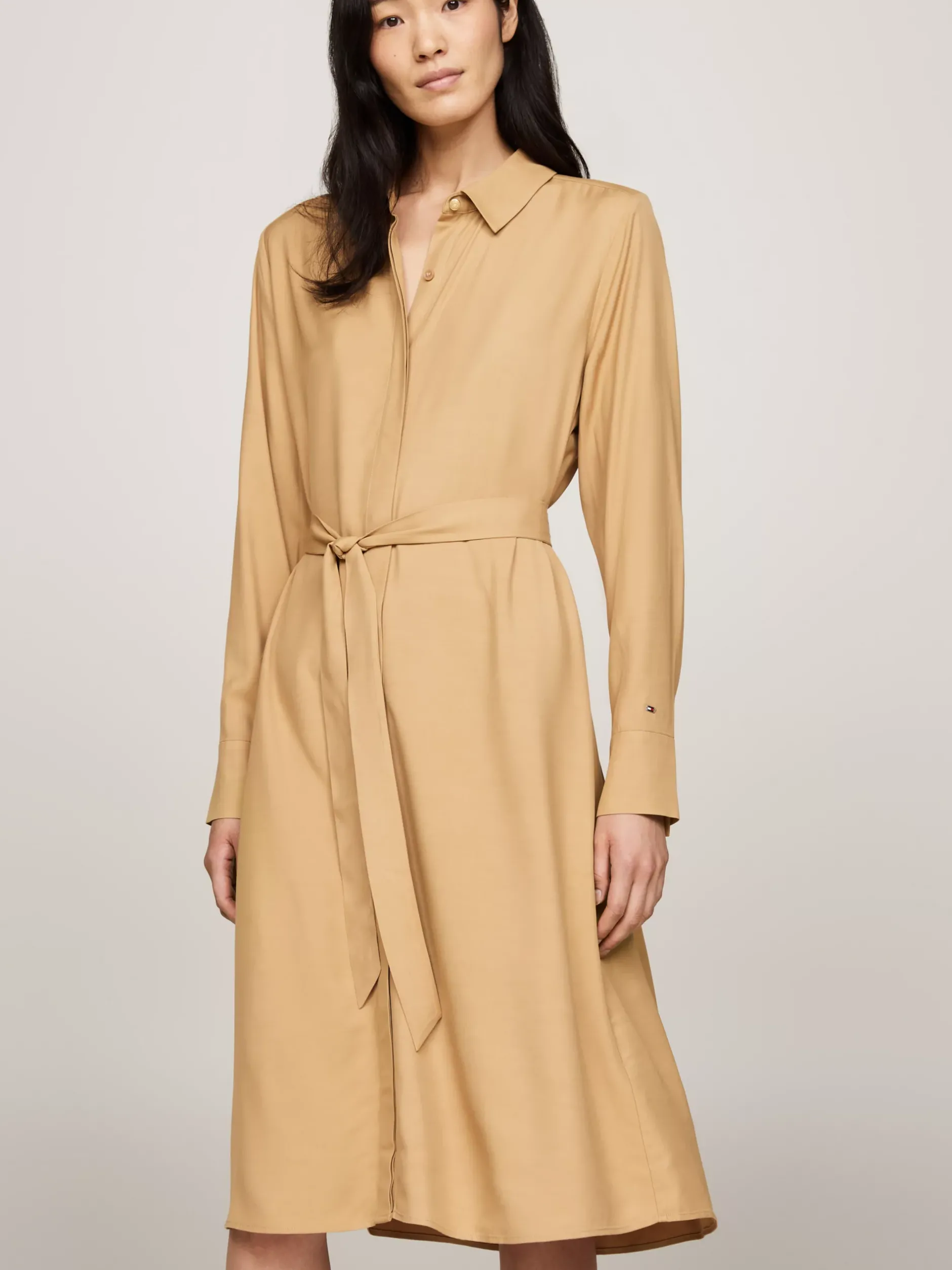 Sukienki*Tommy Hilfiger Sukienka Koszulowa Midi Z Paskiem CLASSIC KHAKI