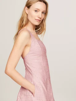 Sukienki*Tommy Hilfiger Sukienka Midi Na Ramiączkach Z Haftem Angielskim LIGHT PINK ALLOVER BRODERY