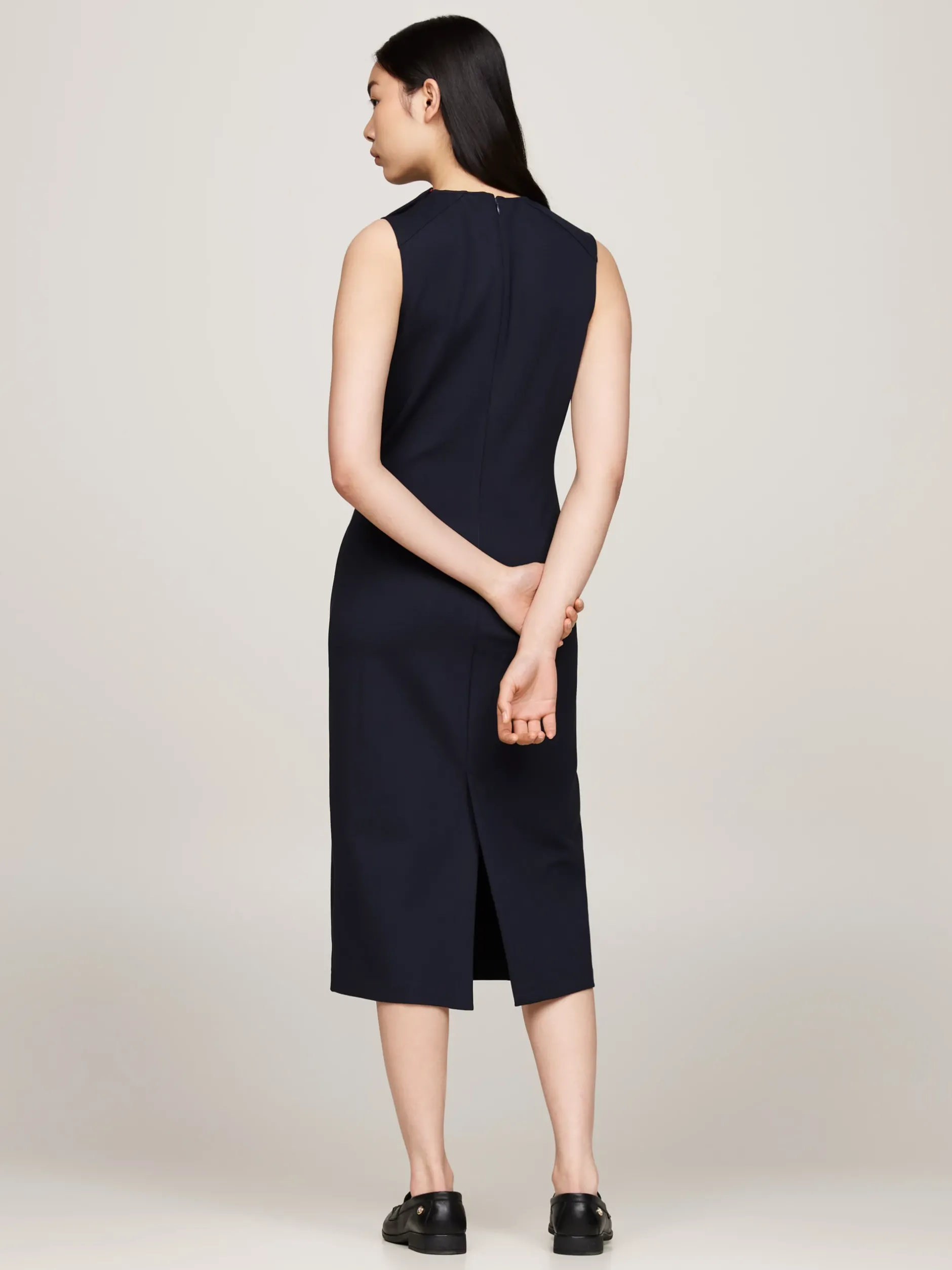 Sukienki*Tommy Hilfiger Sukienka Midi O Fasonie Bodycon Bez Rękawów DESERT SKY