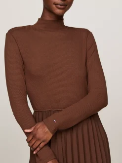 Sukienki*Tommy Hilfiger Sukienka Midi Z Półgolfem I Plisowanym Dołem LEGACY BROWN
