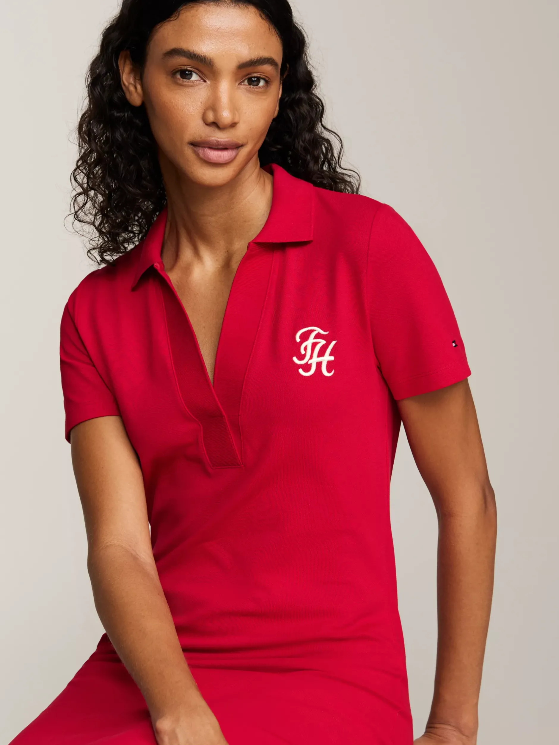 Sukienki*Tommy Hilfiger Sukienka Polo Z Kaligrafowanym Logo PRIMARY RED