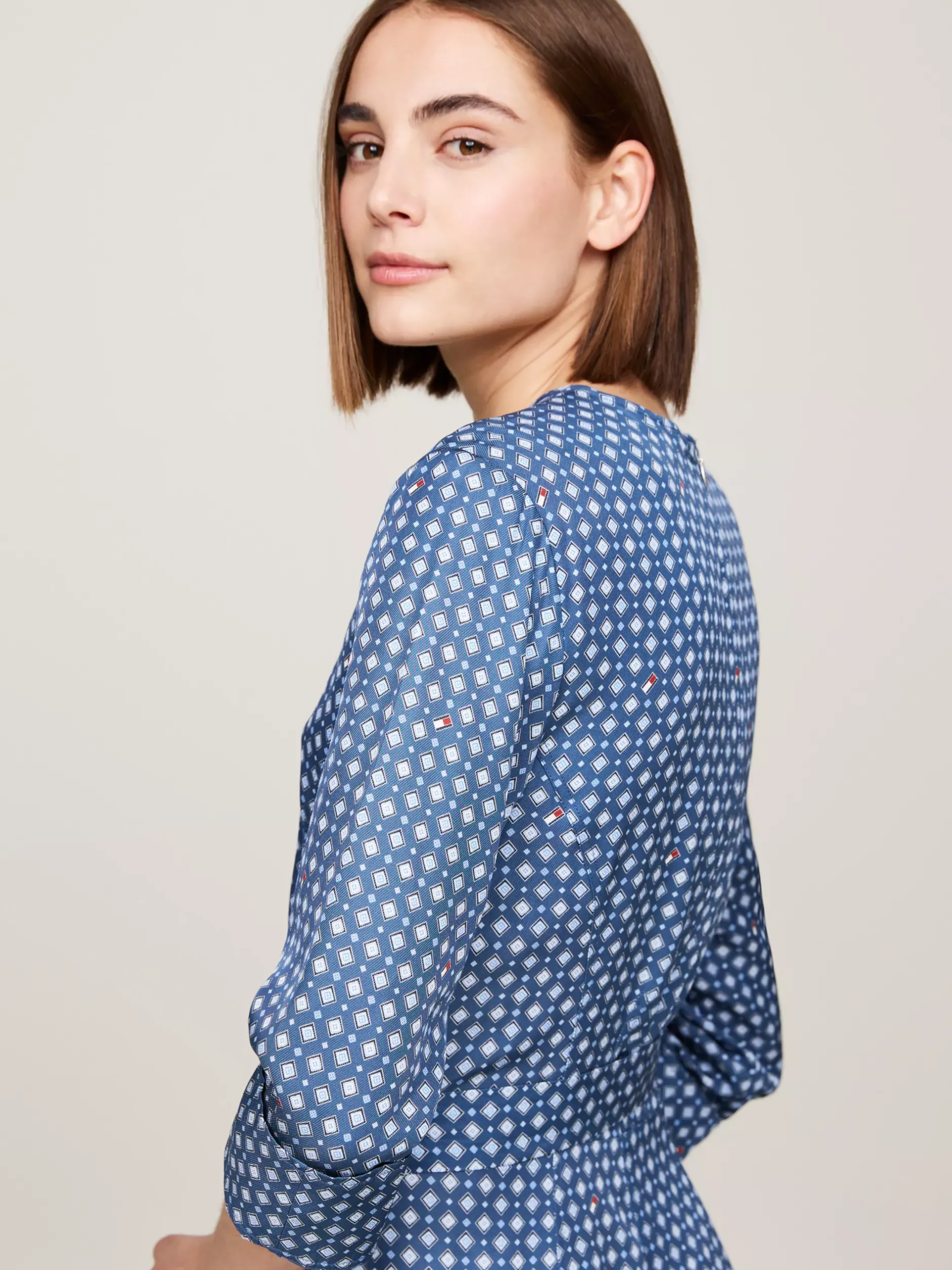 Sukienki*Tommy Hilfiger Sukienka W Apaszkowy Wzór HERITAGE FOULARD/ FOSSIL BLUE