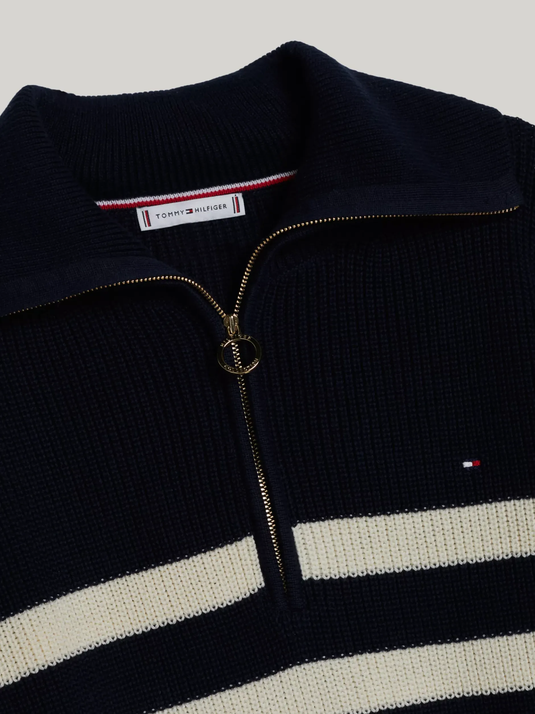 Swetry|Dzianina*Tommy Hilfiger Sweter Adaptive Z Zamkiem Do Połowy Długości DESERT SKY/IVORY PETAL STRIPE
