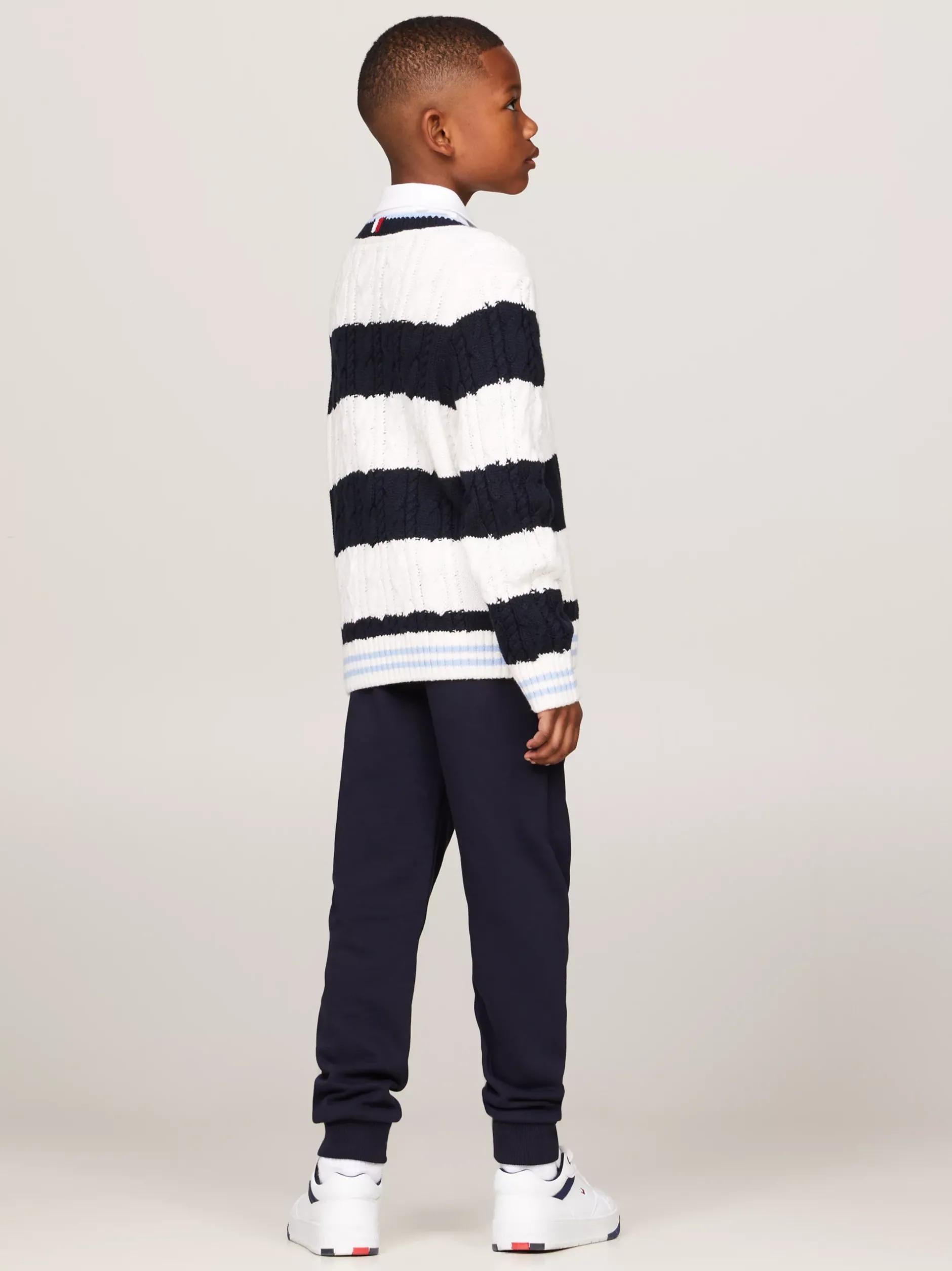Dzianina*Tommy Hilfiger Sweter O Splocie Warkoczowym W Paski DESERT SKY / ANCIENT WHITE STRIPES