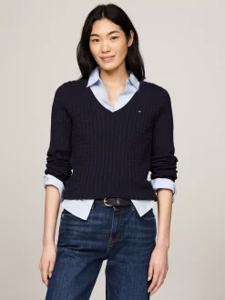 Swetry|Dzianina*Tommy Hilfiger Sweter O Warkoczowym Splocie Z Dekoltem W Szpic DESERT SKY