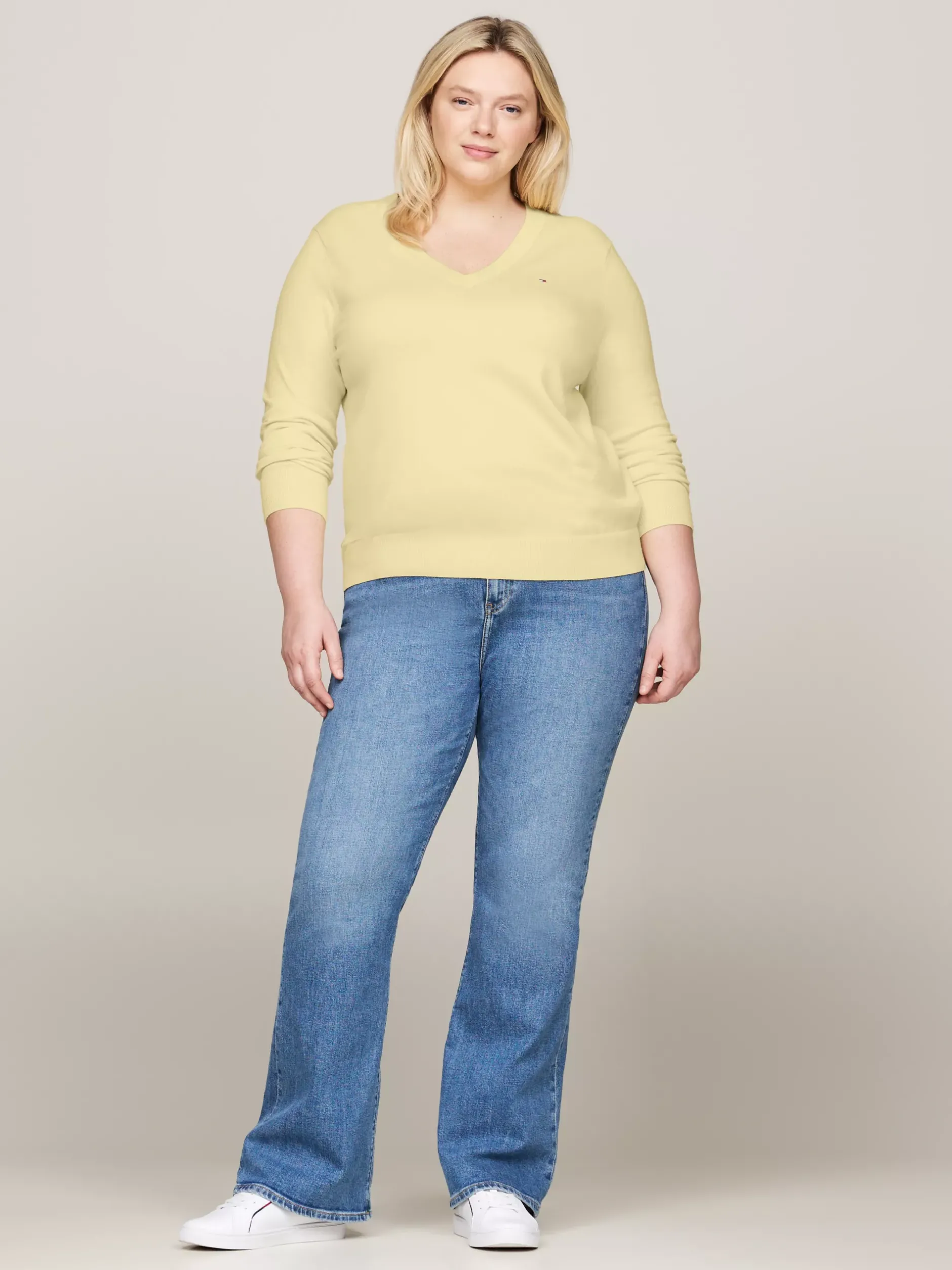 Swetry|Dzianina*Tommy Hilfiger Sweter Z Dekoltem W Szpic Z Kolekcji Curve LEMON ZEST