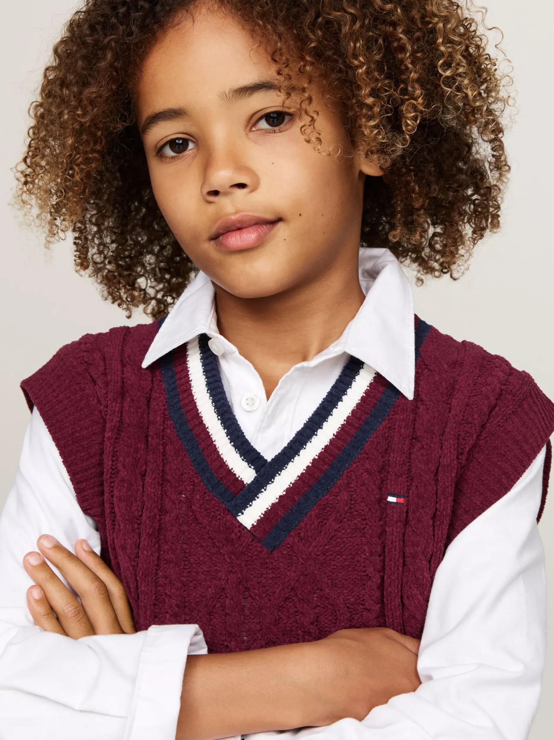 Dzianina*Tommy Hilfiger Sygnowany Bezrękawnik Ze Splotem Warkoczowym DEEP ROUGE
