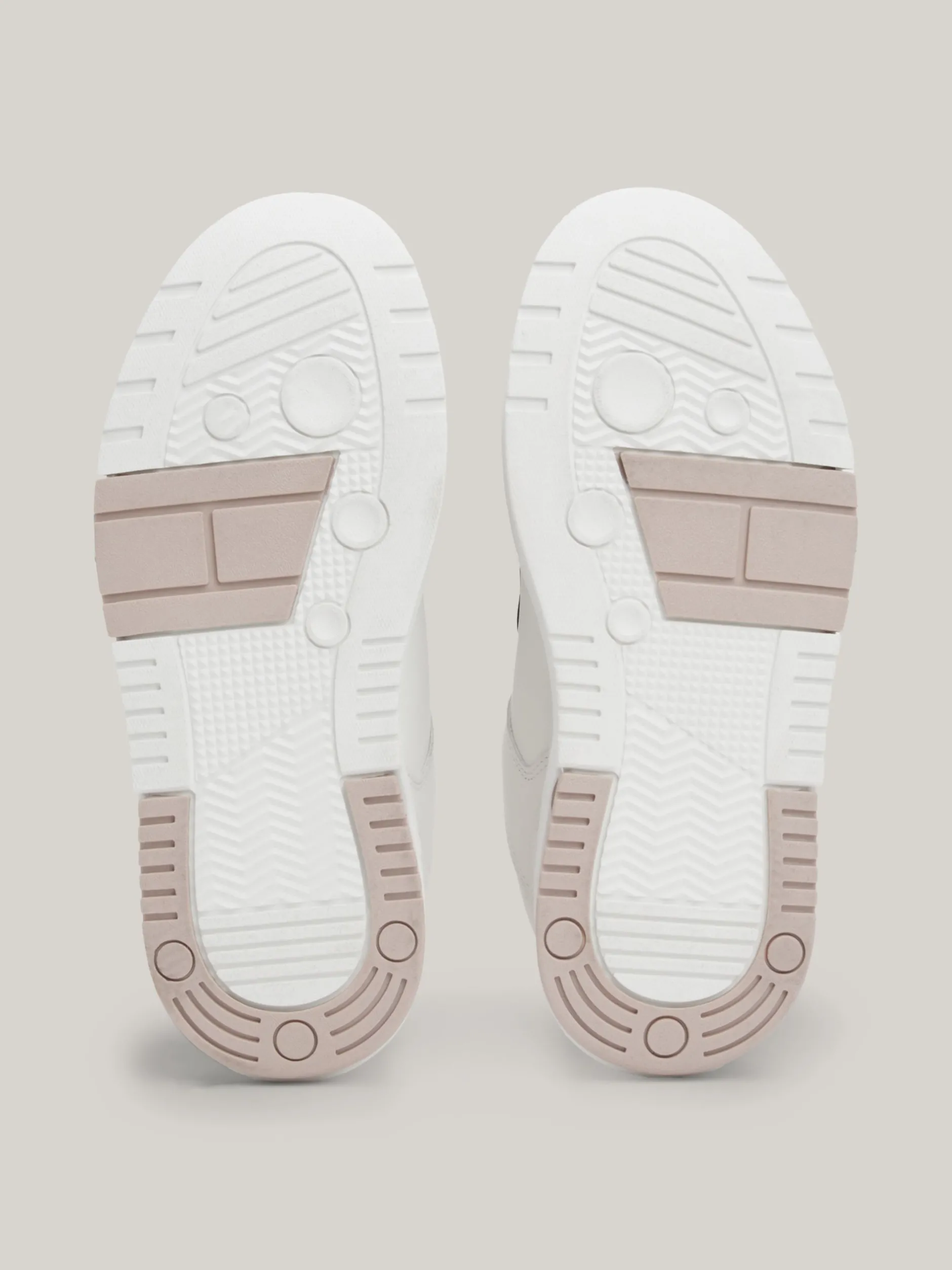 Sneakersy*Tommy Hilfiger Sznurowane Buty Sportowe Brooklyn DRIFTY DUNES