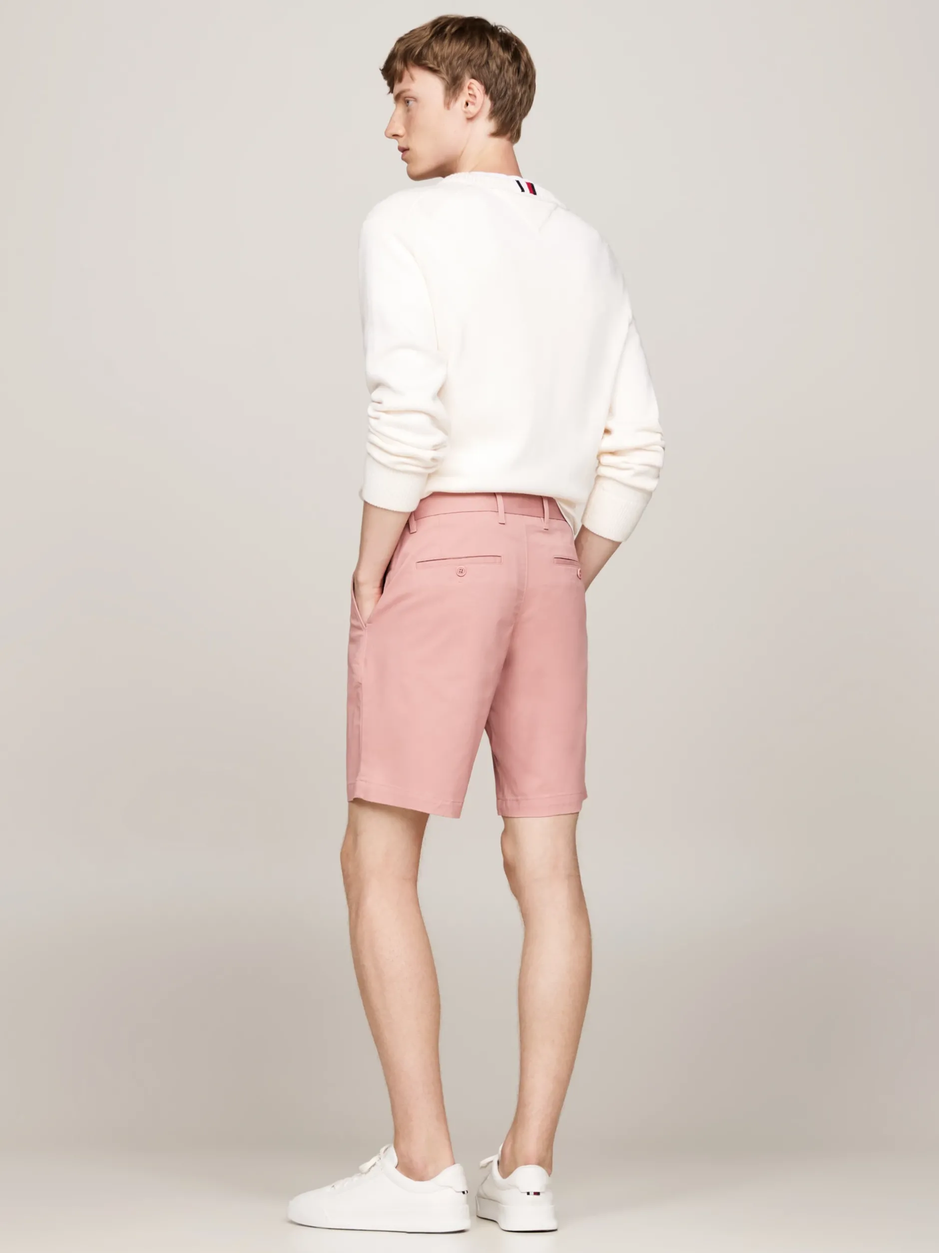Szorty*Tommy Hilfiger Szorty Brooklyn W Stylu Chinosów Z Kolekcji 1985 TERRA PINK