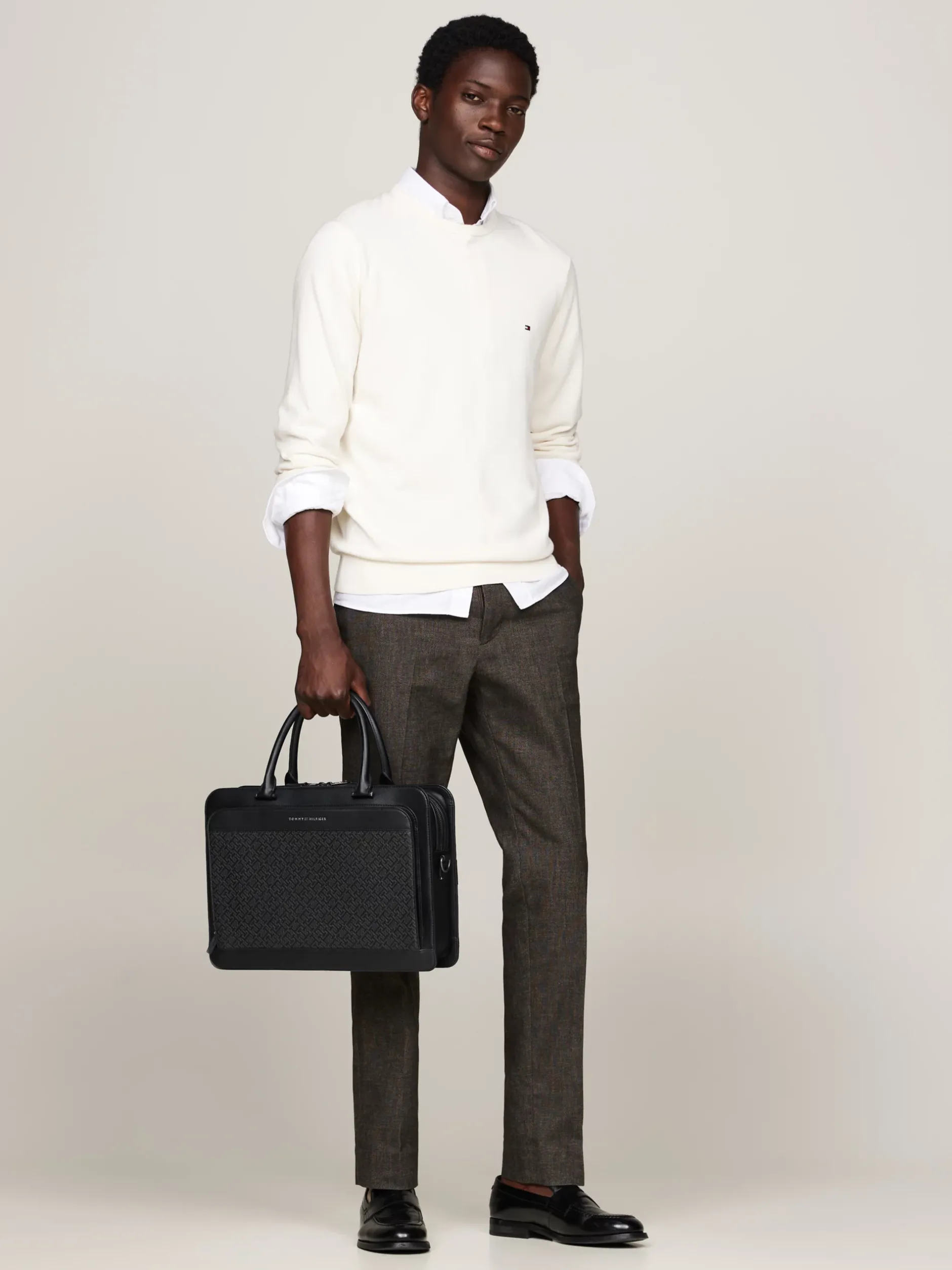 Torby Na Laptopa*Tommy Hilfiger Teksturowana Torba Na Laptop TH MONOGRAM