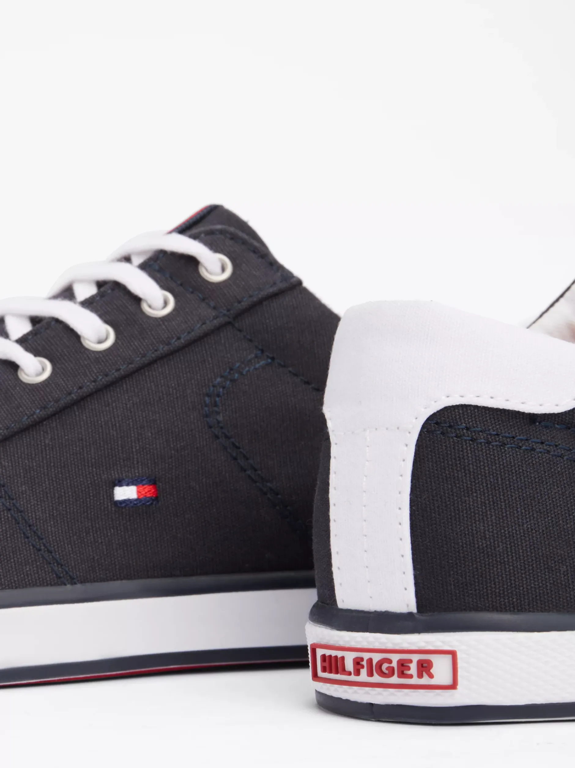 Sneakersy*Tommy Hilfiger Tenisówki Płócienne Sznurowane MIDNIGHT