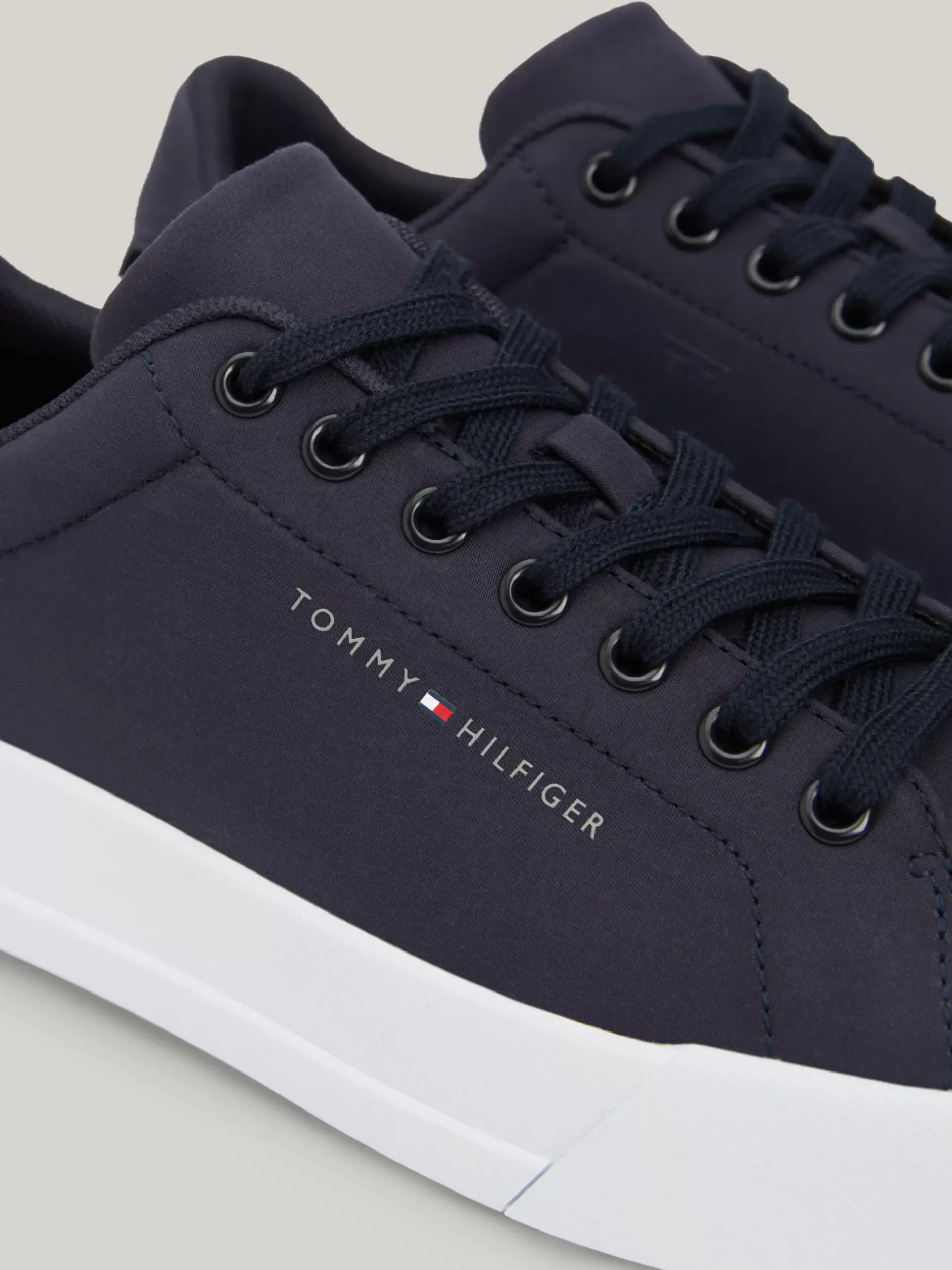Sneakersy*Tommy Hilfiger Tenisówki Ventile® DESERT SKY