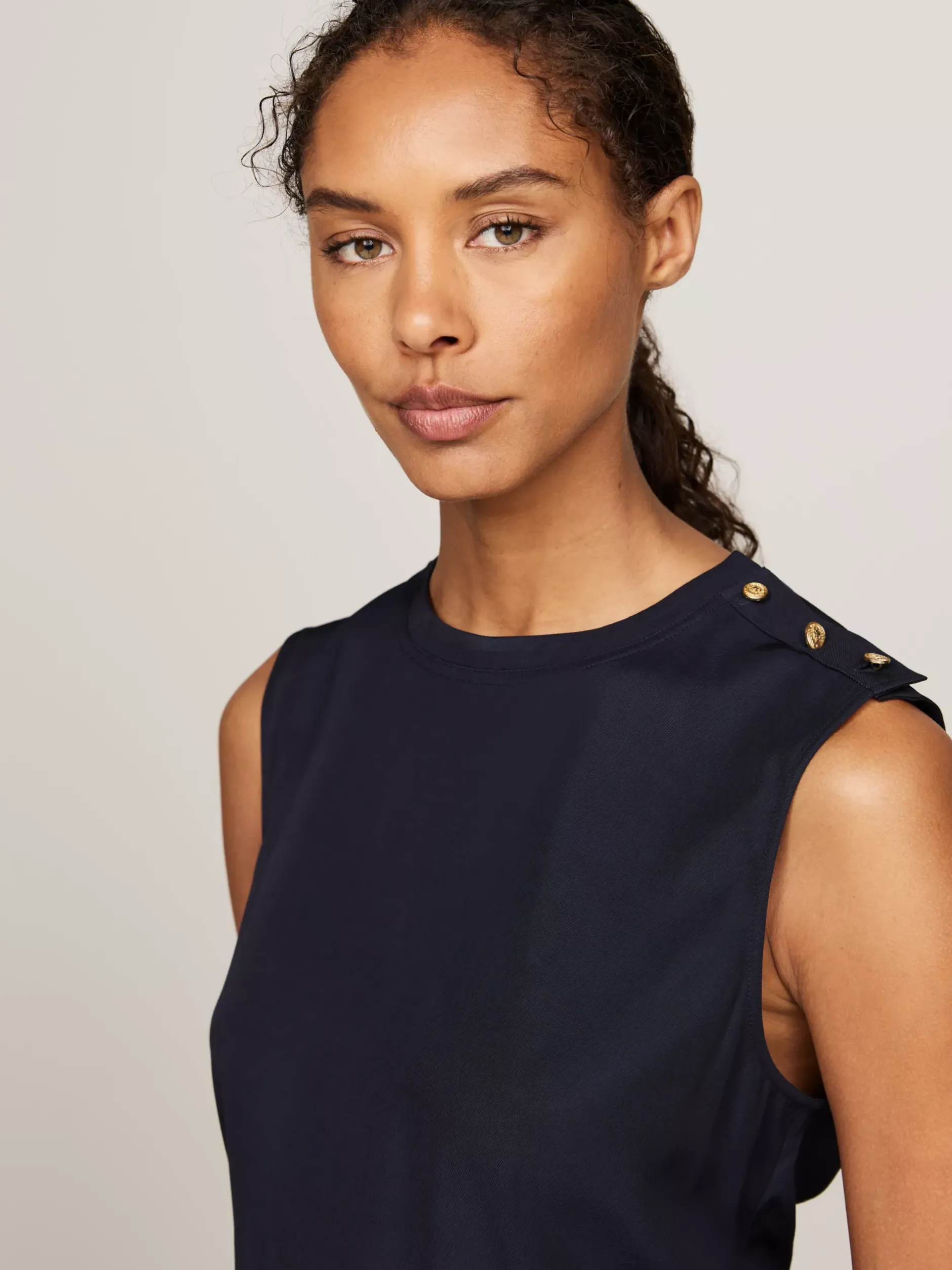 T-Shirty*Tommy Hilfiger Top Bez Rękawów Z Wytłaczanymi Guzikami DESERT SKY