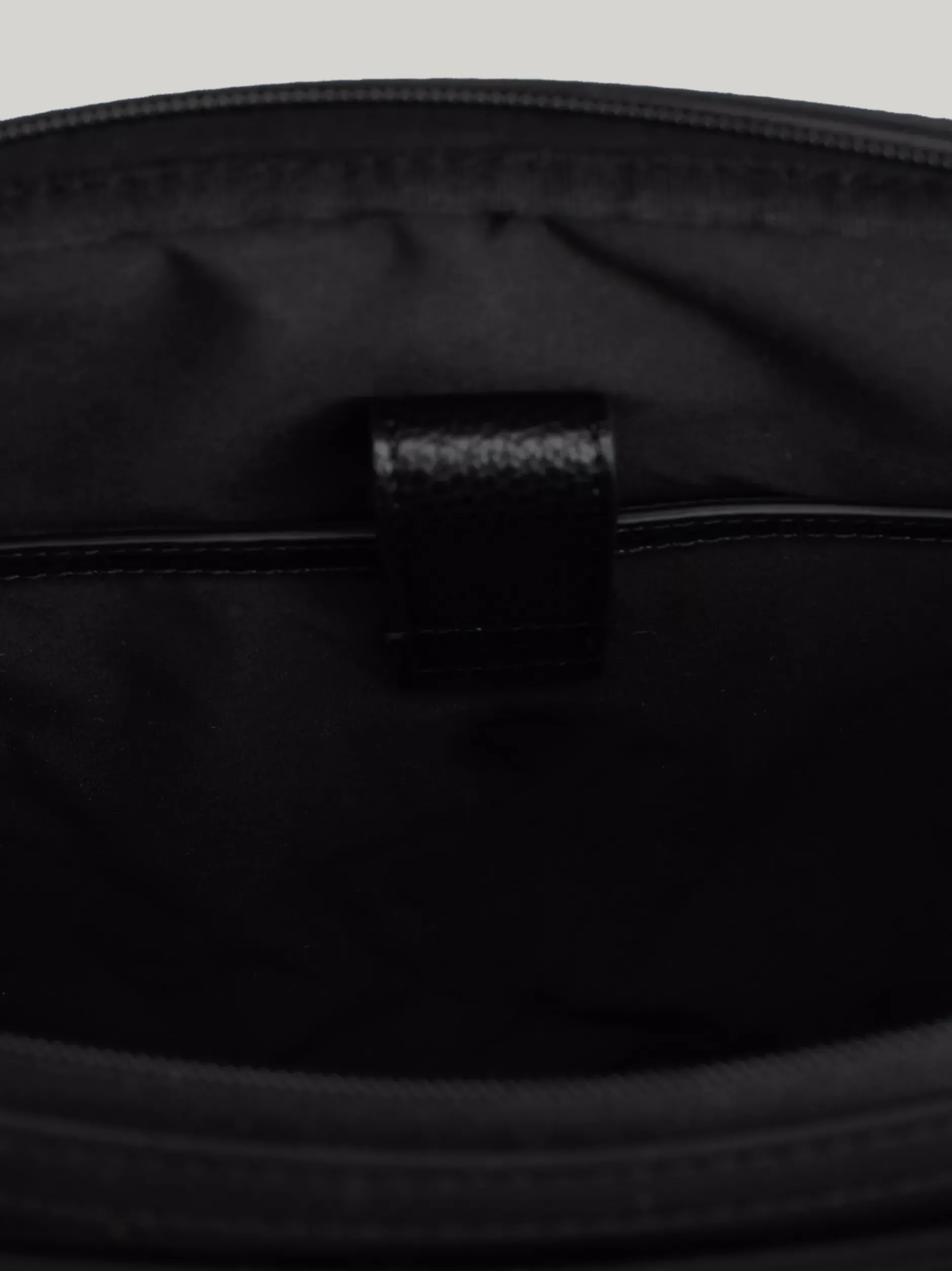 Torby Na Laptopa*Tommy Hilfiger Torba Na Laptopa Z Logo Na Pasku BLACK