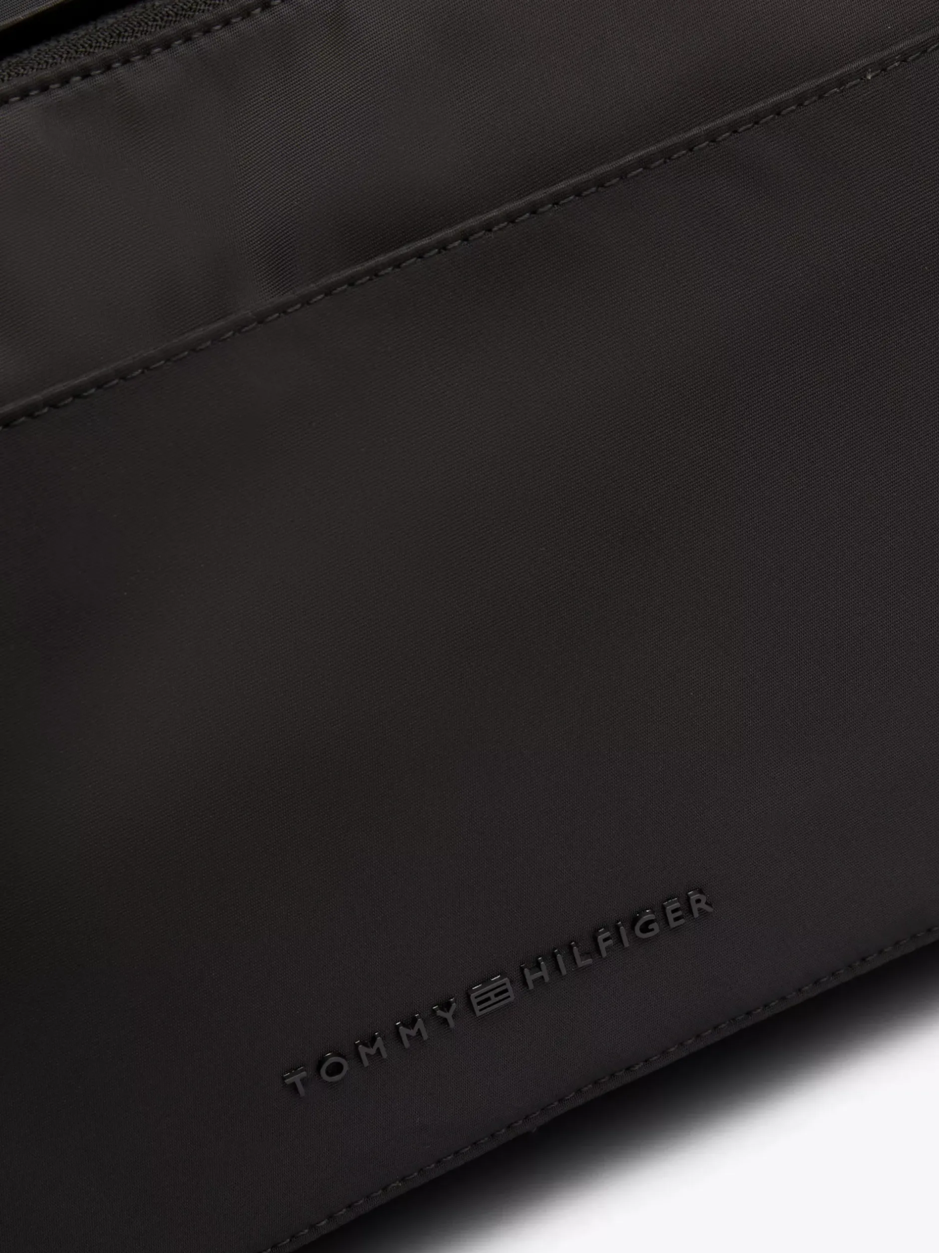 Duże Torby*Tommy Hilfiger Torba Sportowa Z Teksturowanym Logo BLACK