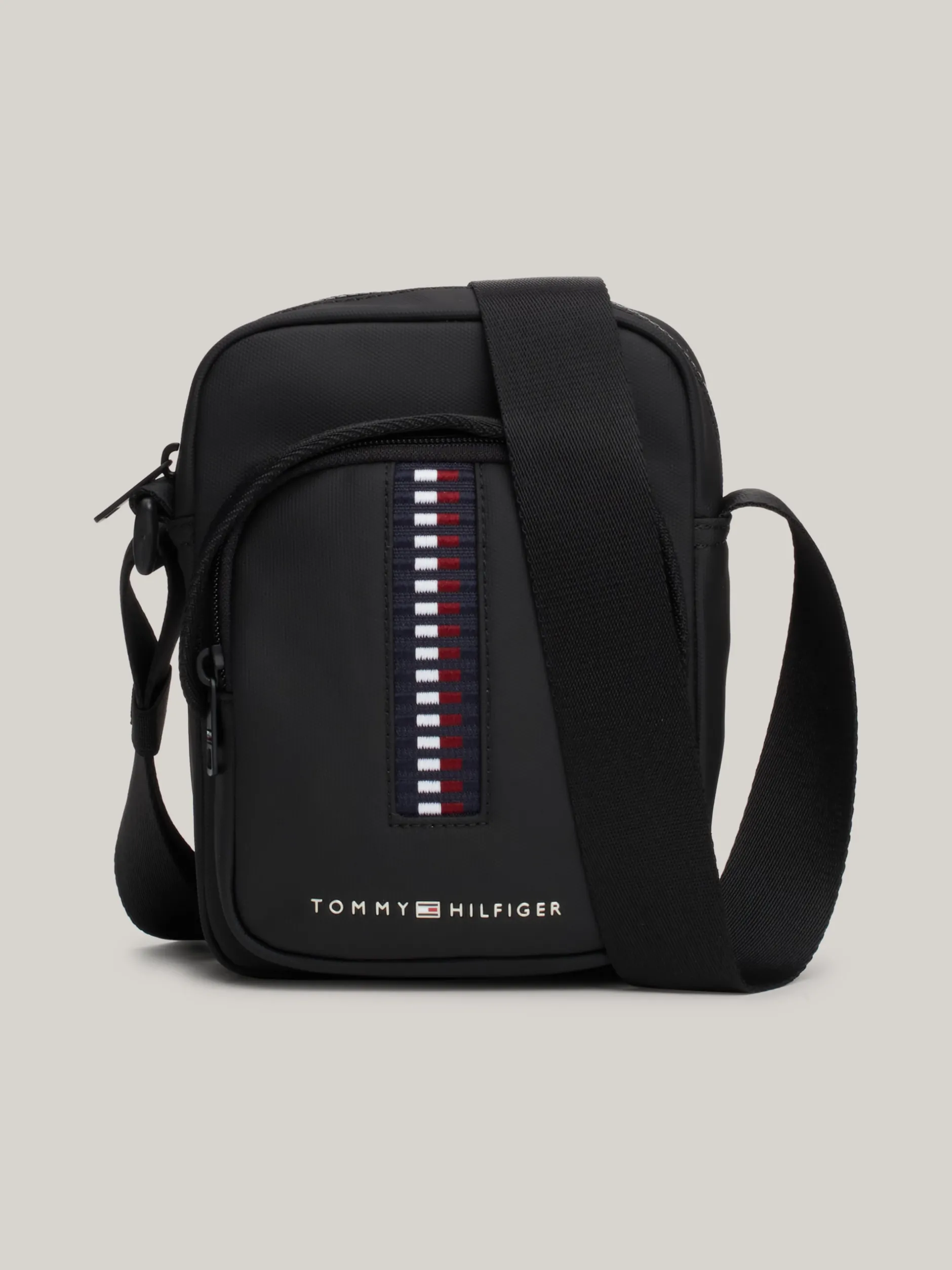 Torebki Na Pasku*Tommy Hilfiger Torba Typu Reporter Corporate BLACK