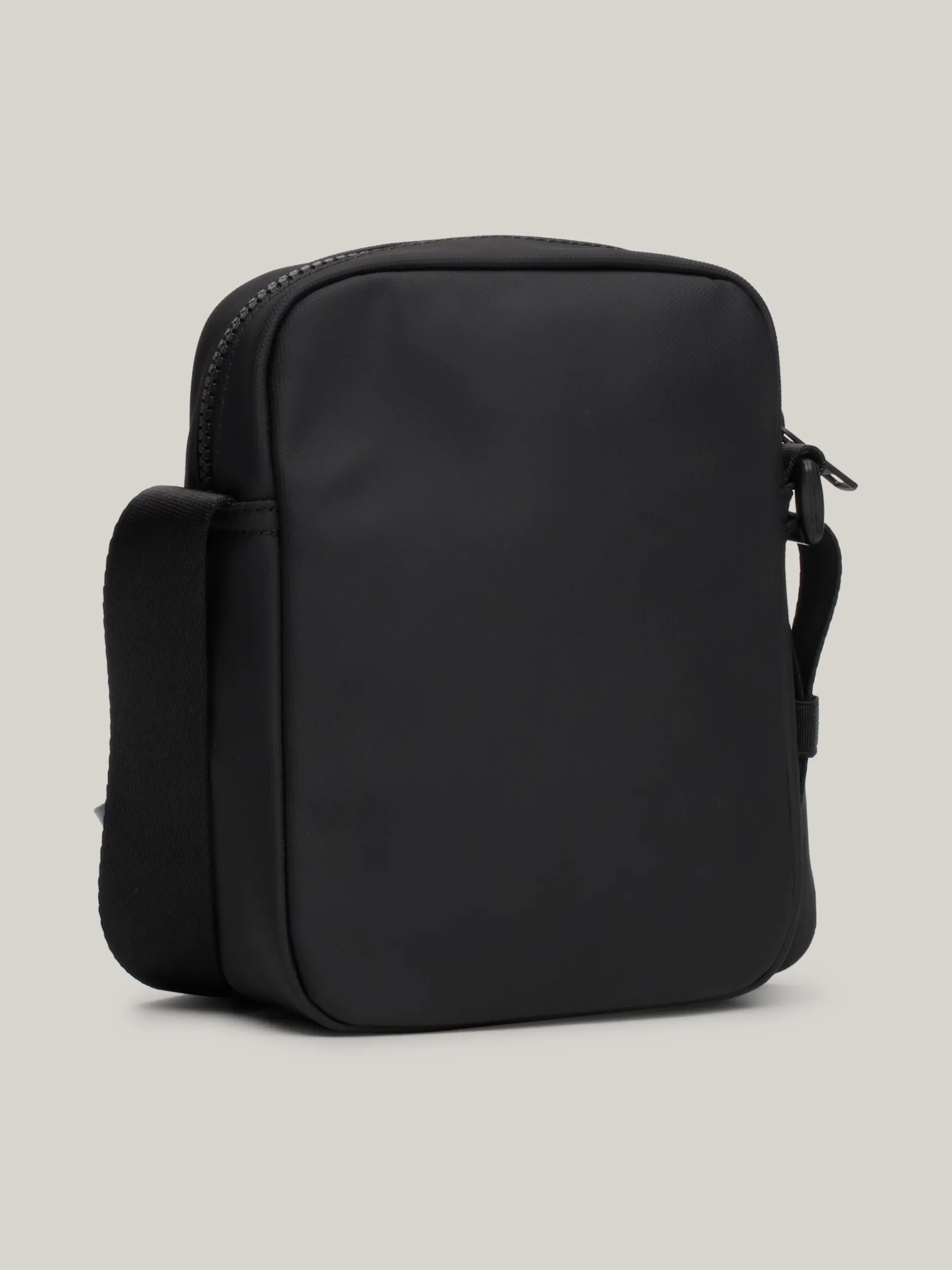Torebki Na Pasku*Tommy Hilfiger Torba Typu Reporter Corporate BLACK