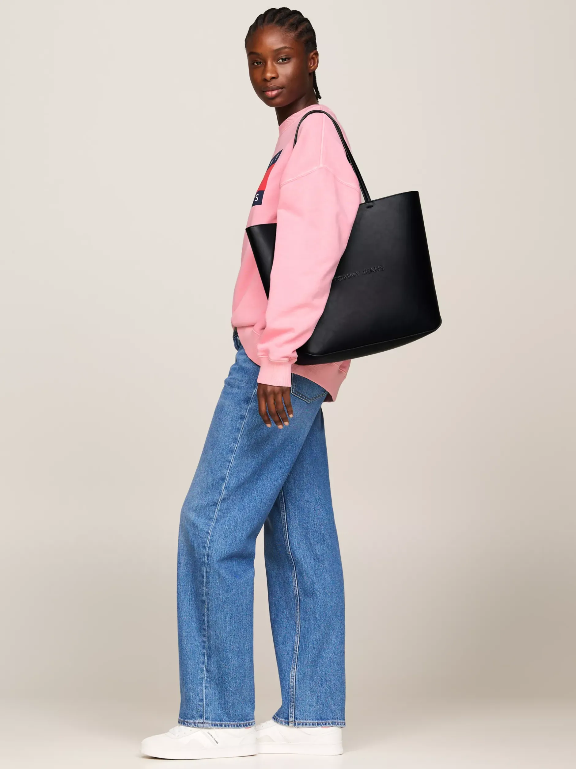 Torebki Tote*Tommy Hilfiger Torba Typu Tote Essential Z Metalowym Logo BLACK