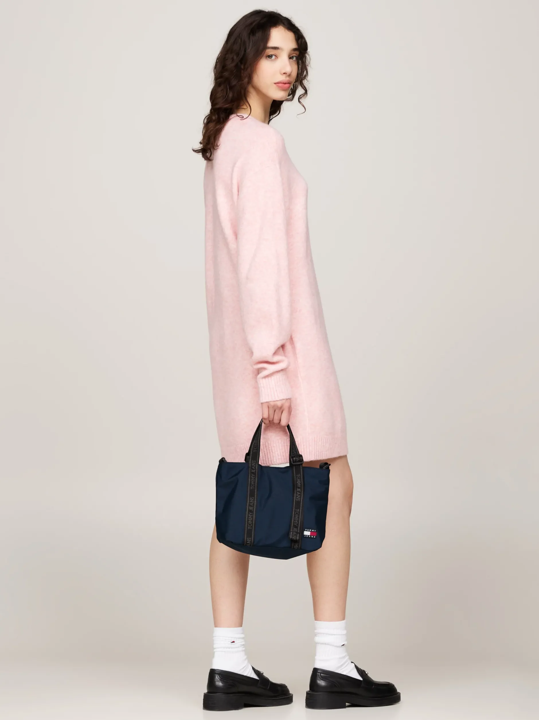 Torebki Tote*Tommy Hilfiger Torba Typu Tote Essential Z Logo DARK NIGHT NAVY