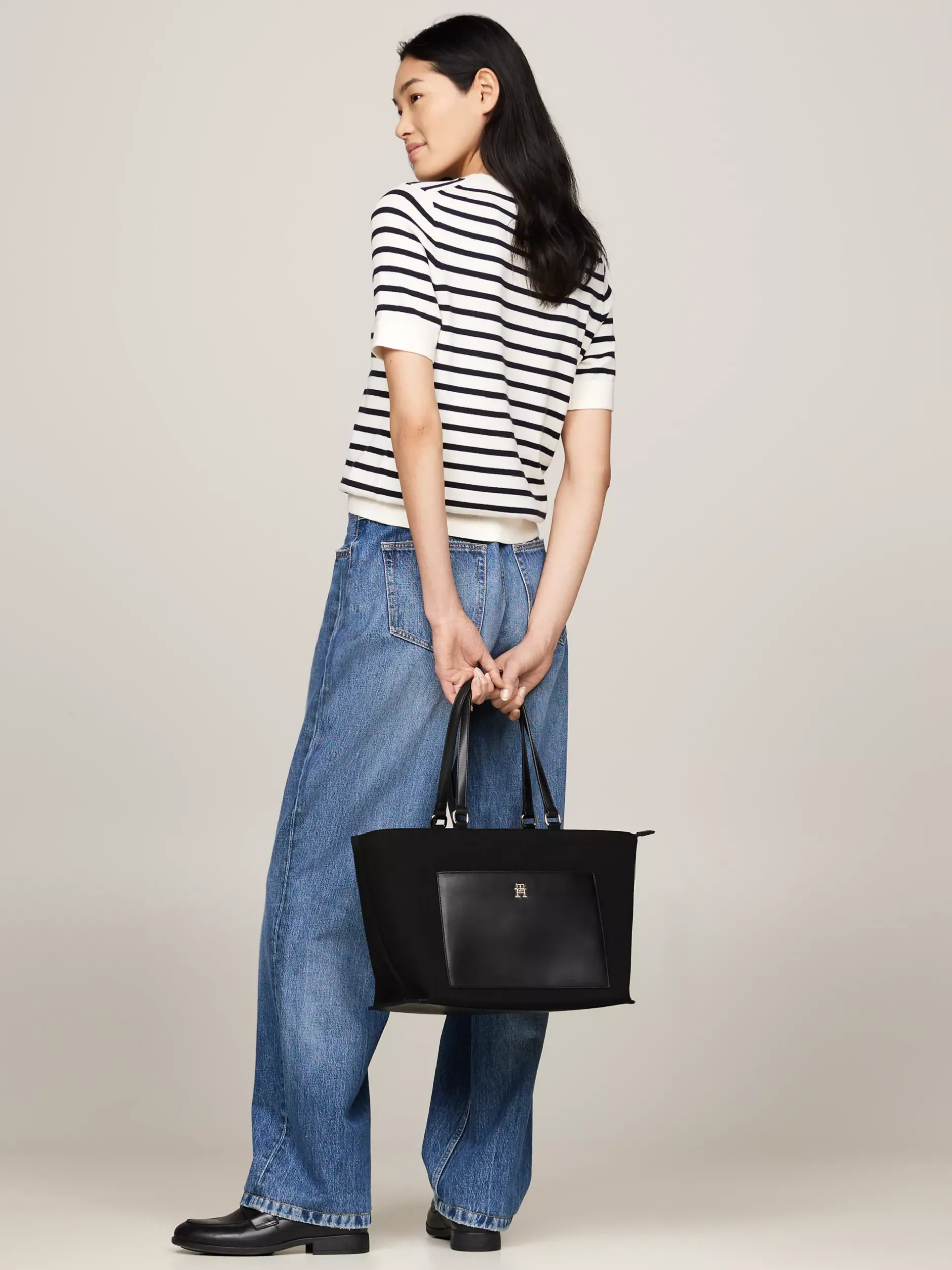 Torebki Tote*Tommy Hilfiger Torba Typu Tote Z Paskiem BLACK