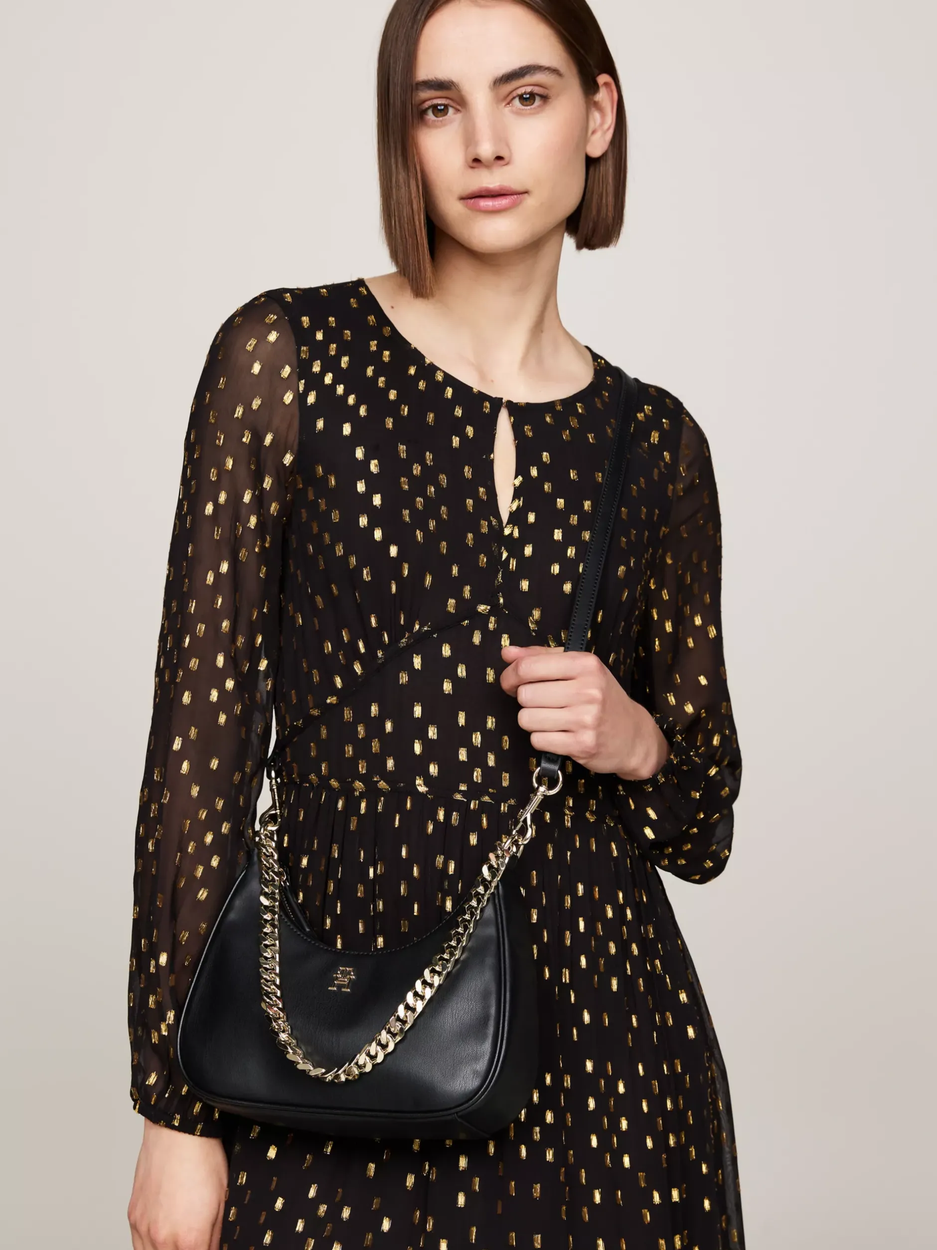 Torby Na Ramię*Tommy Hilfiger Torebka Na Grubym łańcuszku TH Monogram BLACK