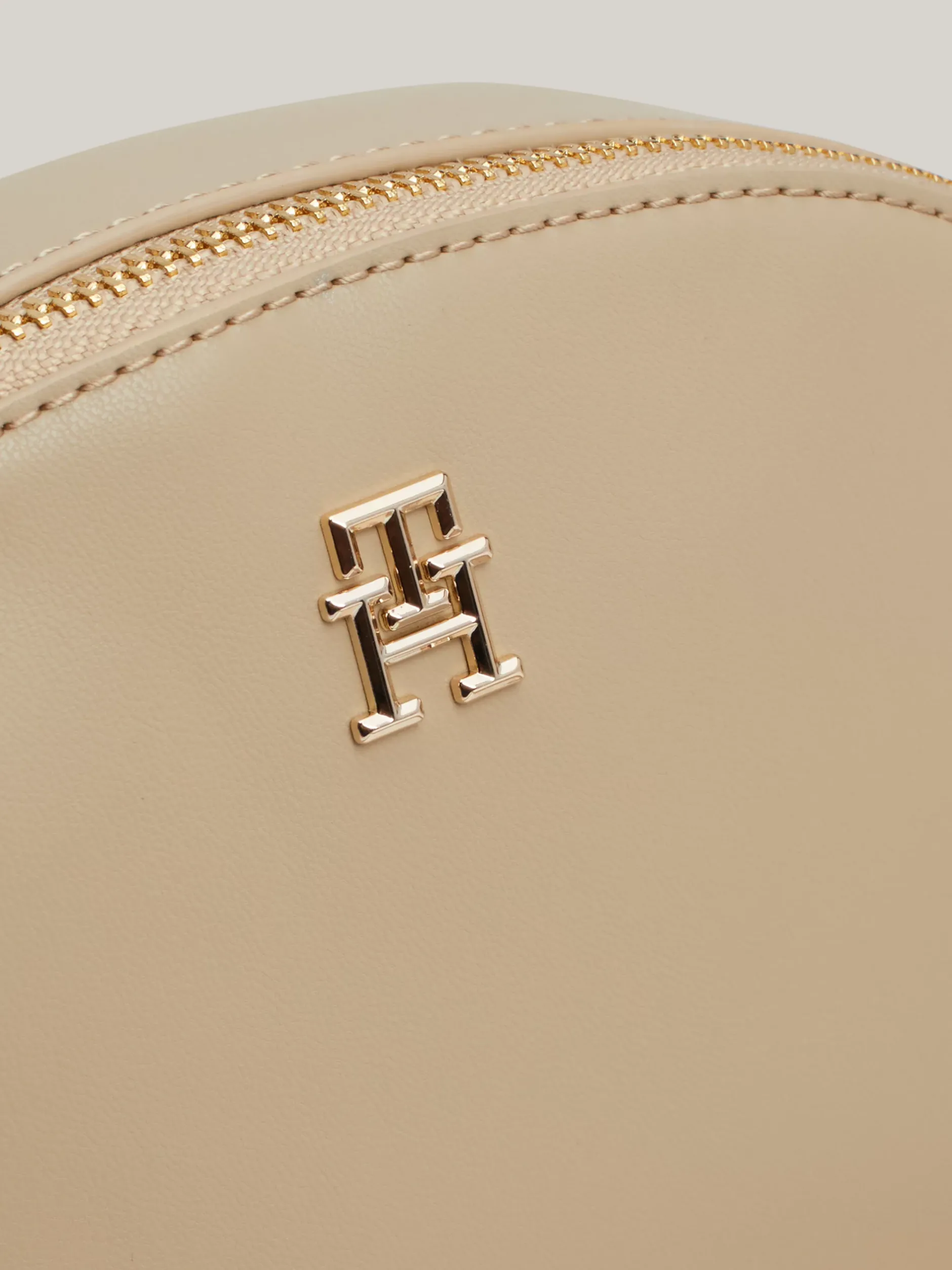 Torebki Na Pasku*Tommy Hilfiger Torebka Na Ramię Hilfiger Monotype BEIGE