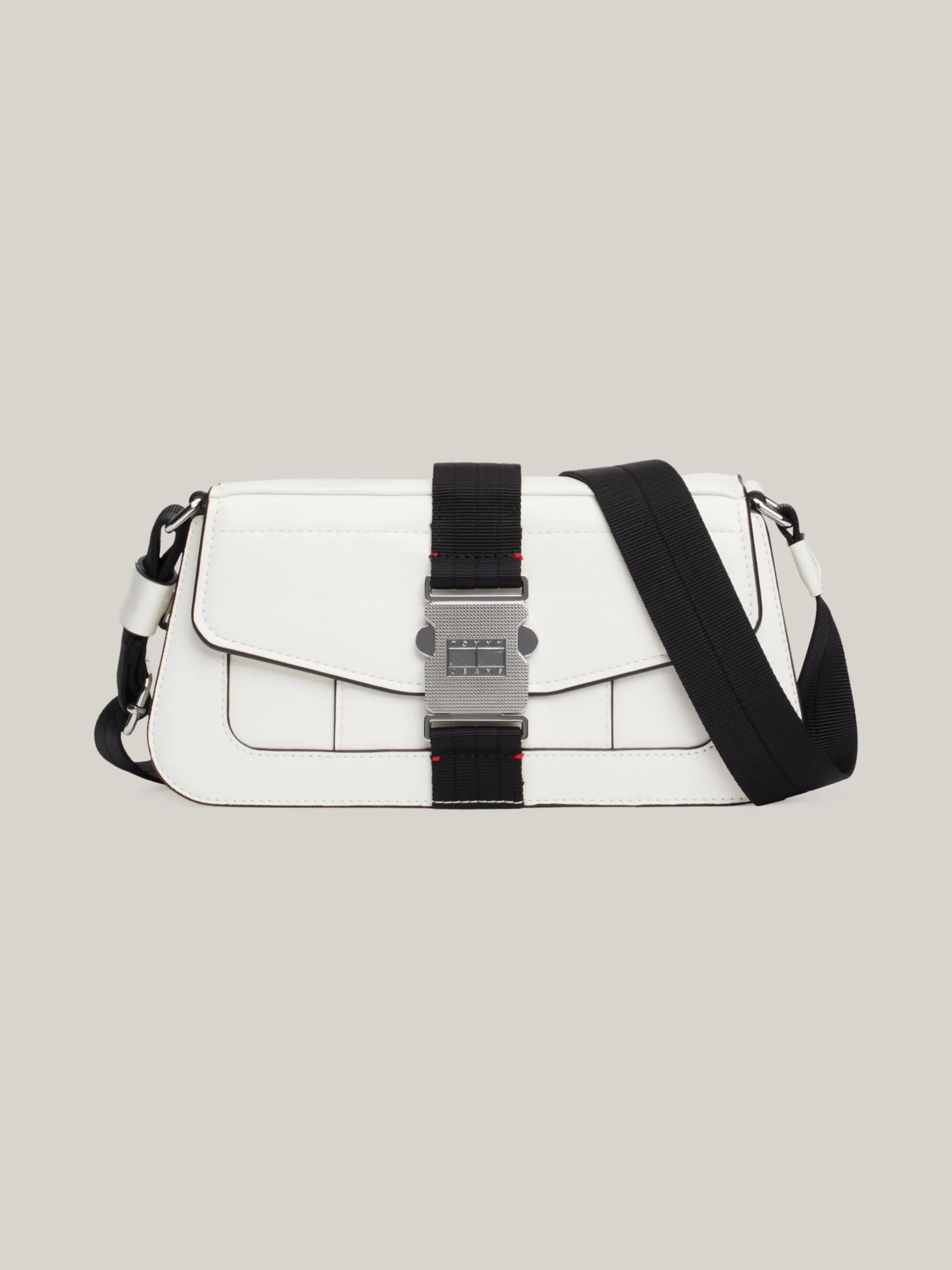 Torebki Na Pasku*Tommy Hilfiger Torebka Na Ramię Z Klapką ANCIENT WHITE