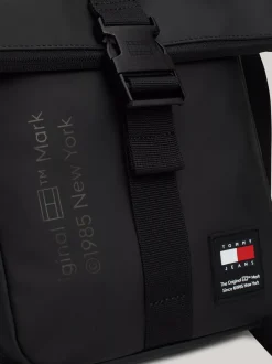 Torebki Na Pasku*Tommy Hilfiger Torebka Na Ramię Z Kolekcji Essential BLACK
