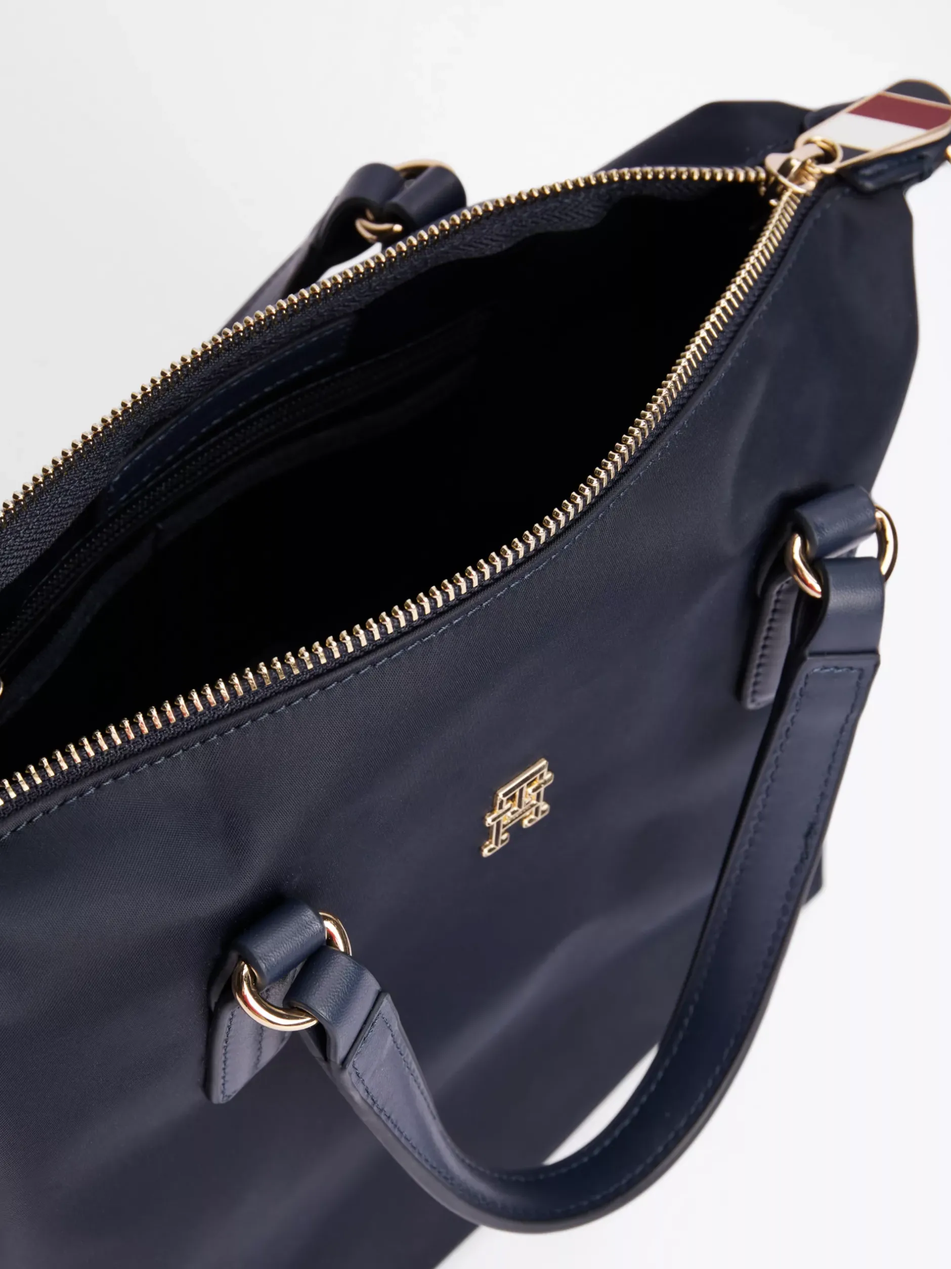Torebki Tote*Tommy Hilfiger Torebka Typu Tote TH Emblem SPACE BLUE