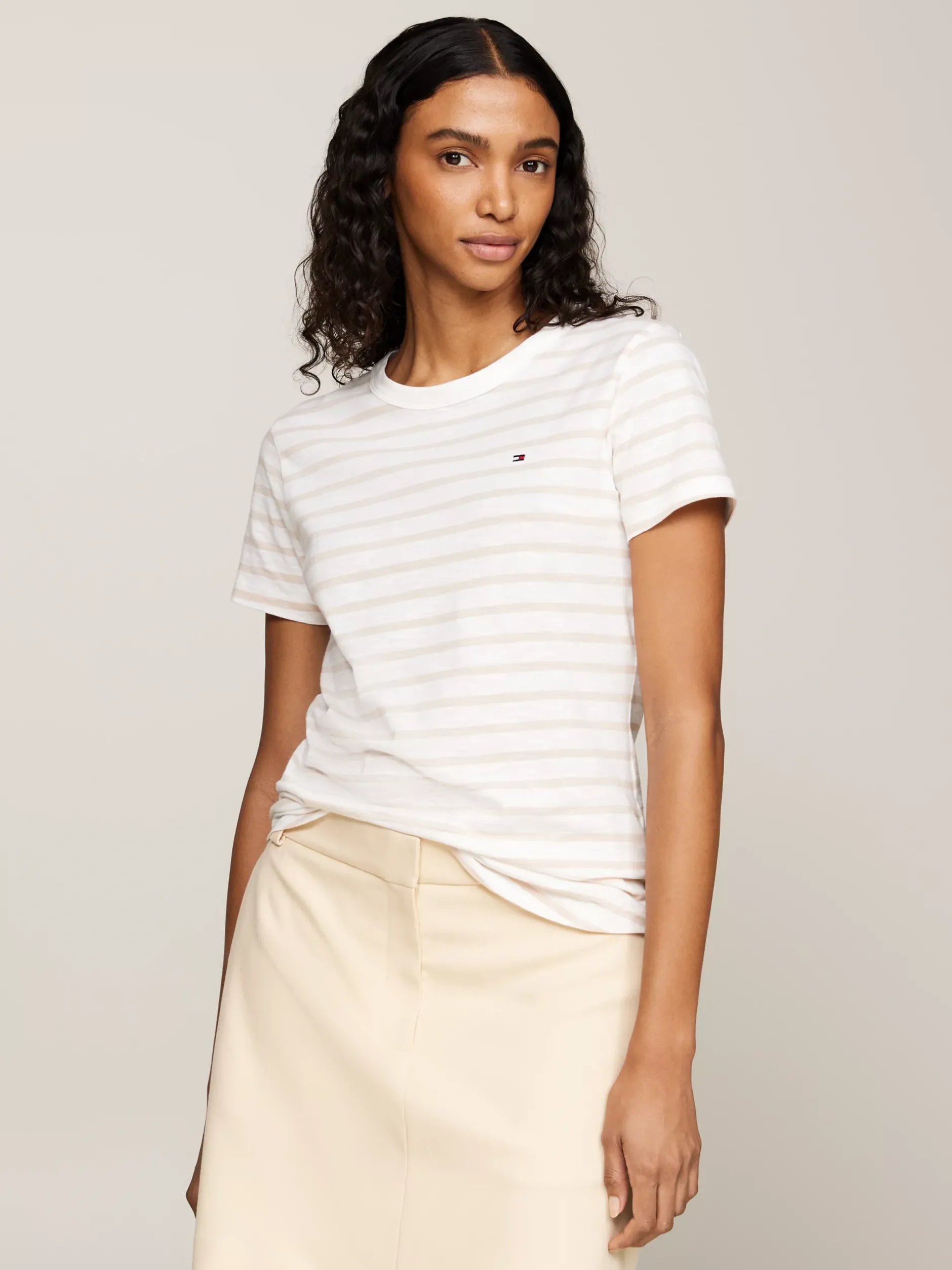 T-Shirty*Tommy Hilfiger T-shirt O Wąskim Kroju Z Kolekcji 1985 BRETON STP/ ECRU/ CLASSIC BEIGE