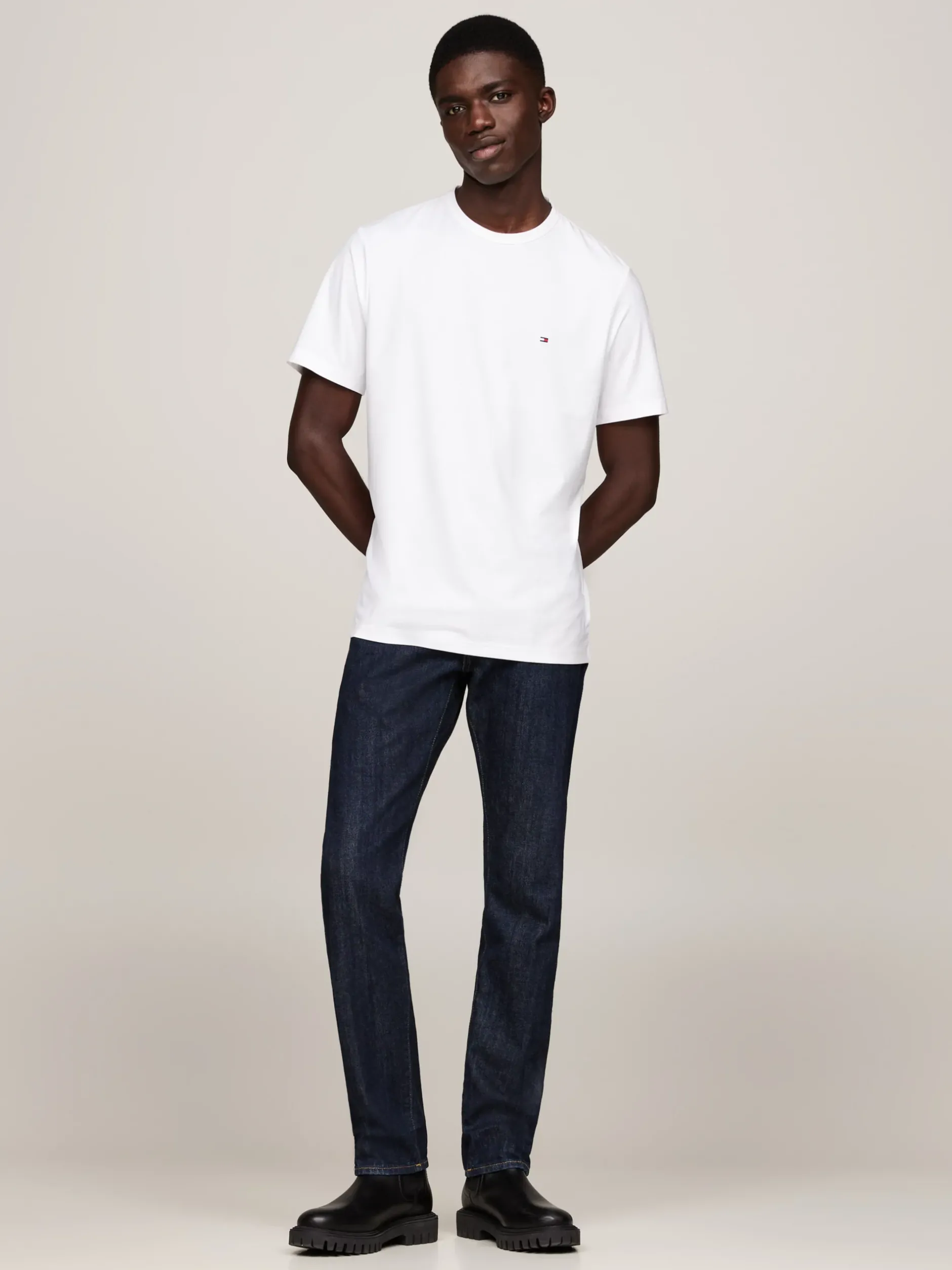 T-Shirty*Tommy Hilfiger T-shirt Pochłaniający Wilgoć WHITE