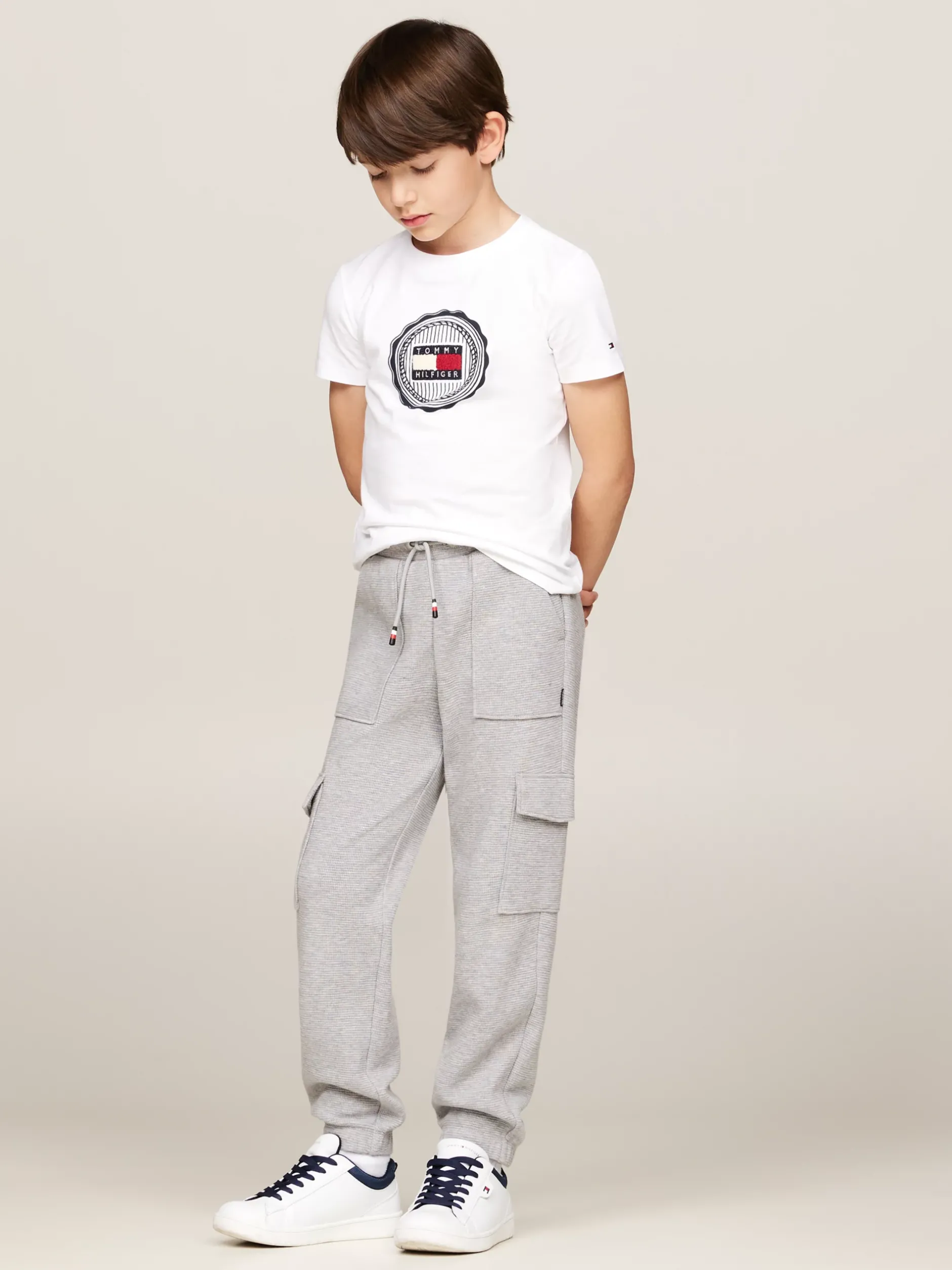 T-Shirty I Koszulki Polo*Tommy Hilfiger T-shirt Z Aplikacją W Kształcie Pieczęci WHITE