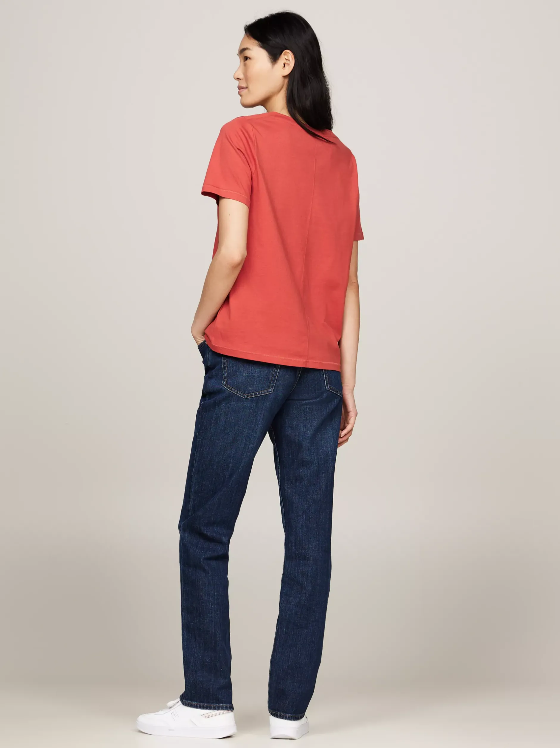 T-Shirty*Tommy Hilfiger T-shirt Z Dekoltem W Szpic Z Flagą TERRA RED