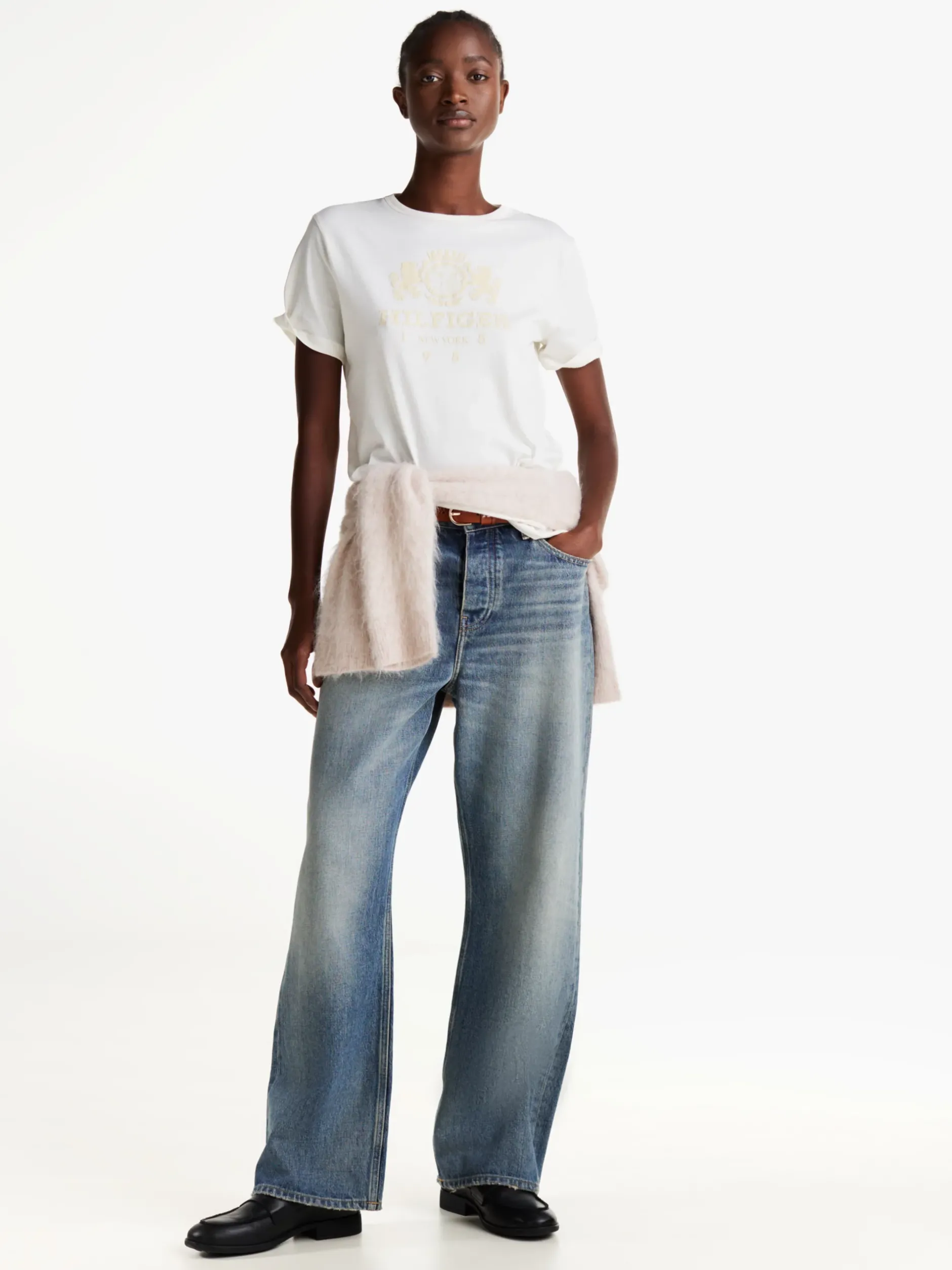 T-Shirty*Tommy Hilfiger T-shirt Z Kontrastowym Wykończeniem ANCIENT WHITE