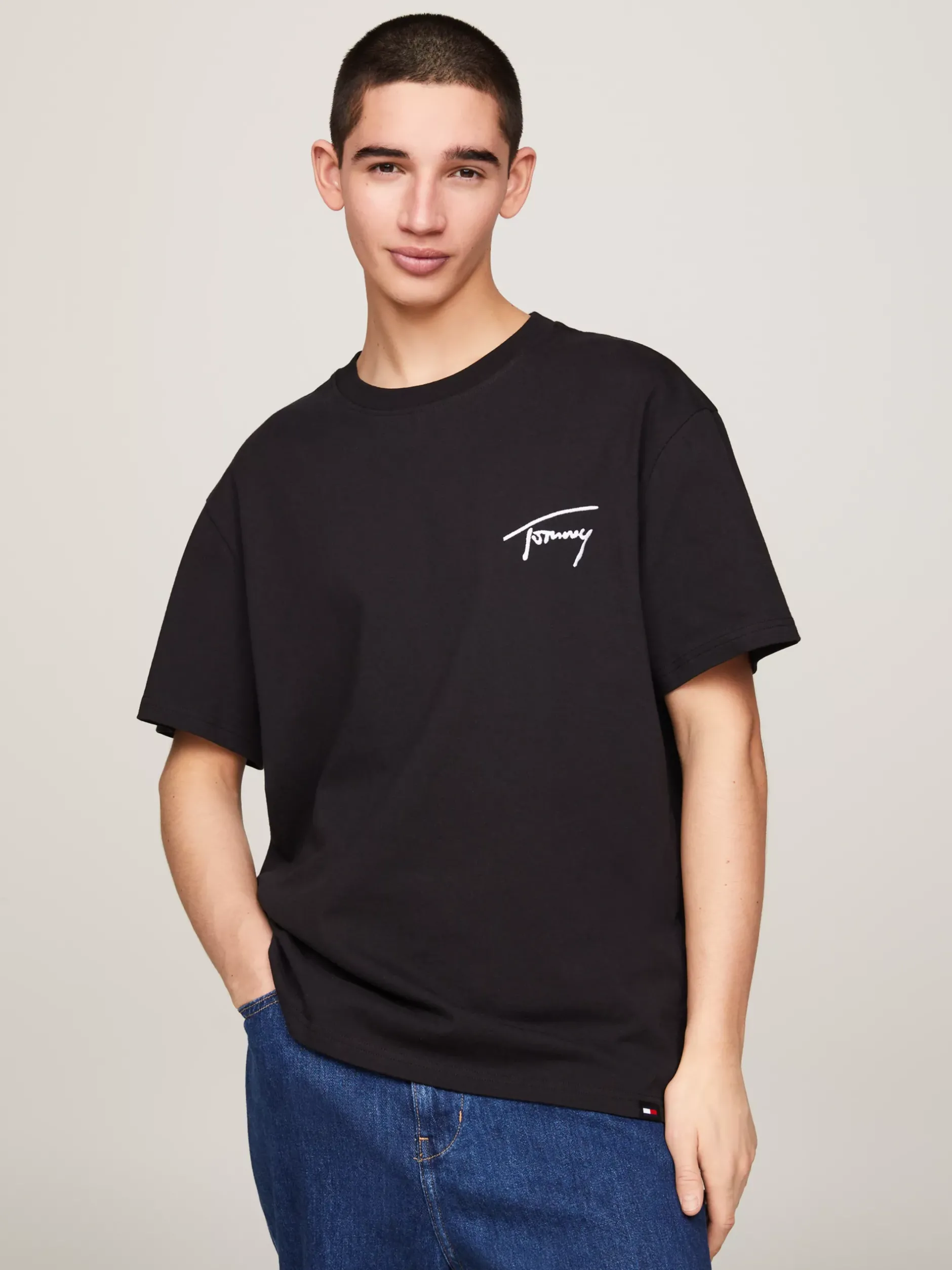 T-Shirty*Tommy Hilfiger T-shirt Z Okrągłym Dekoltem Z Logo BLACK