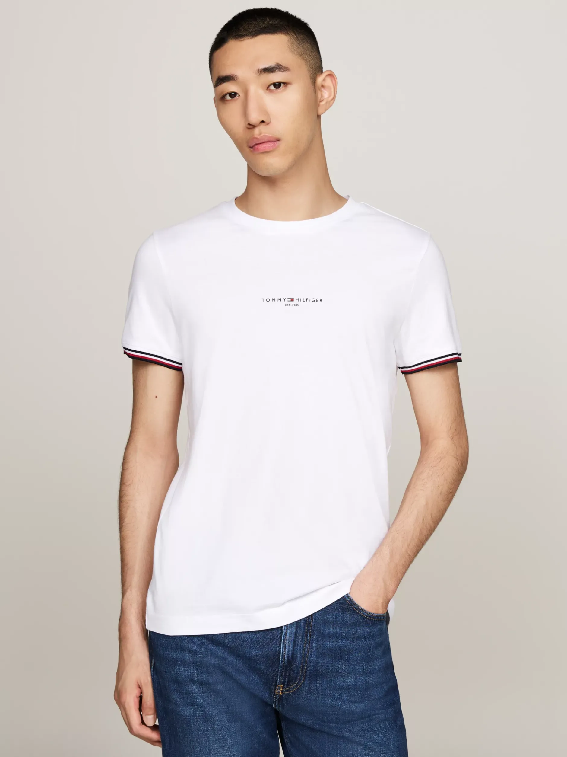 T-Shirty*Tommy Hilfiger T-shirt Z Ozdobnym Wykończeniem Rękawów WHITE