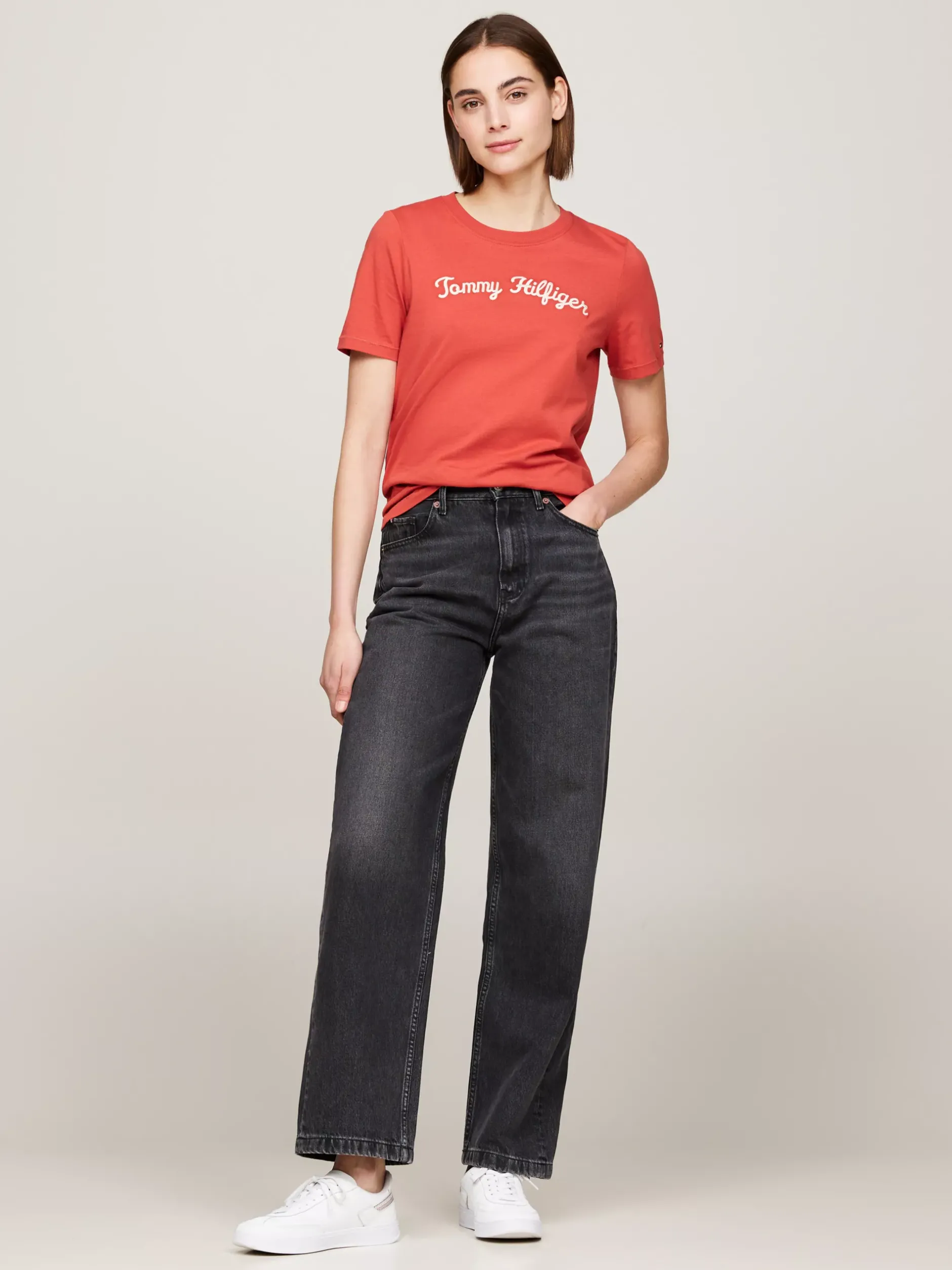 T-Shirty*Tommy Hilfiger T-shirt Z Wyhaftowanym Kaligrafowanym Logo TERRA RED