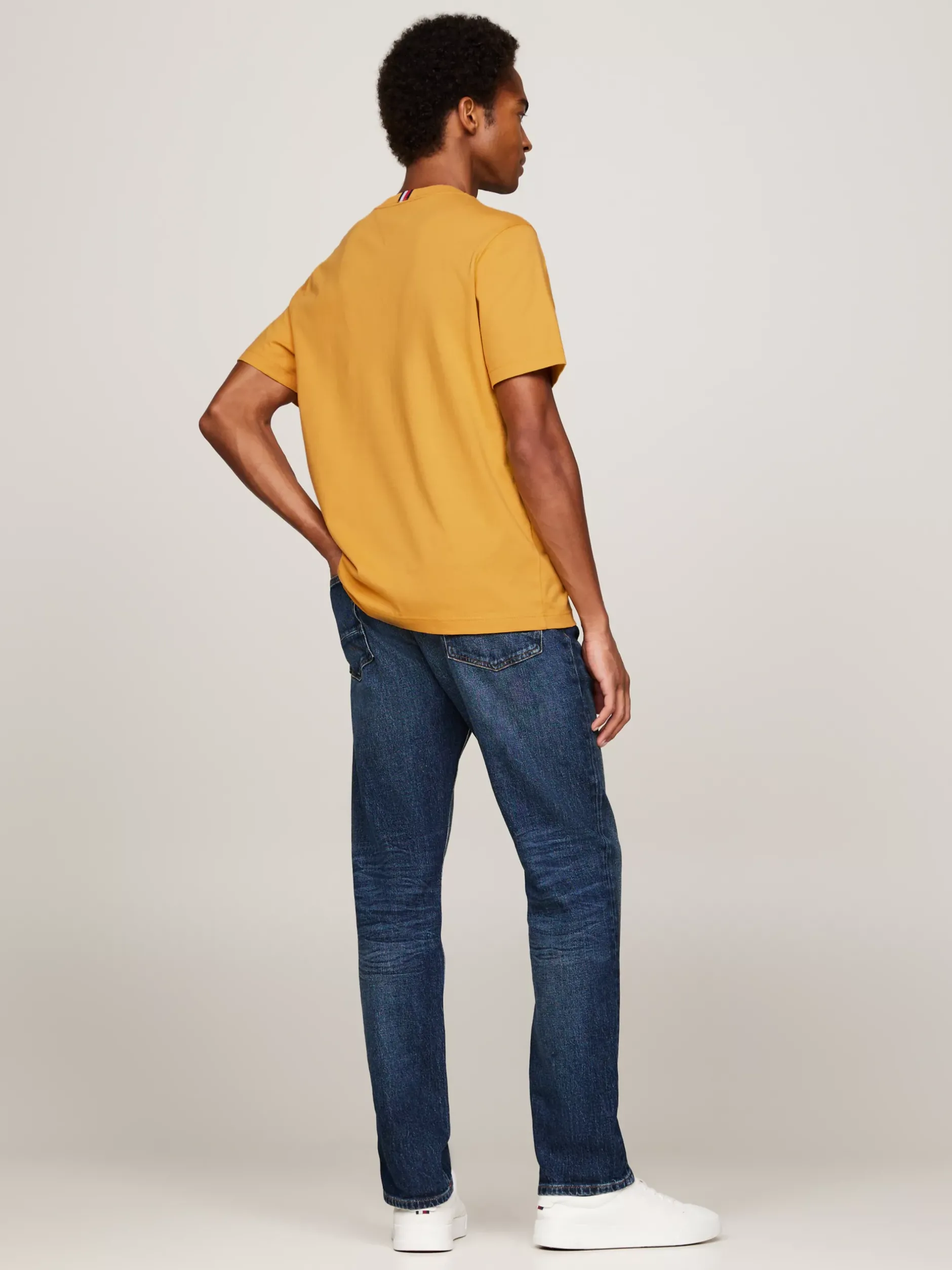 T-Shirty*Tommy Hilfiger T-shirt Z Wyhaftowanym Logo CITY YELLOW