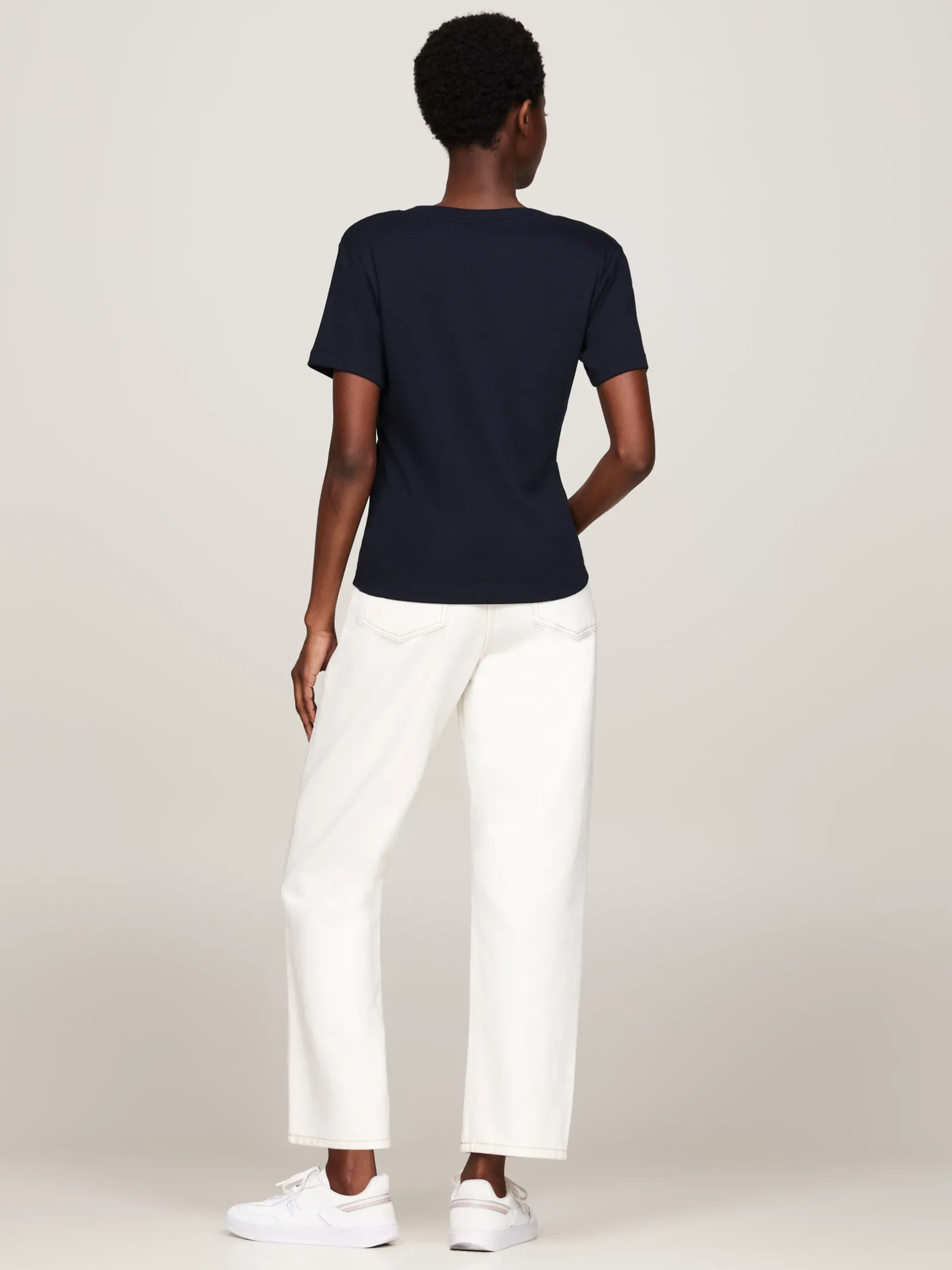 T-Shirty*Tommy Hilfiger Wąski T-shirt Z Dekoltem W Szpic NOS DESERT SKY