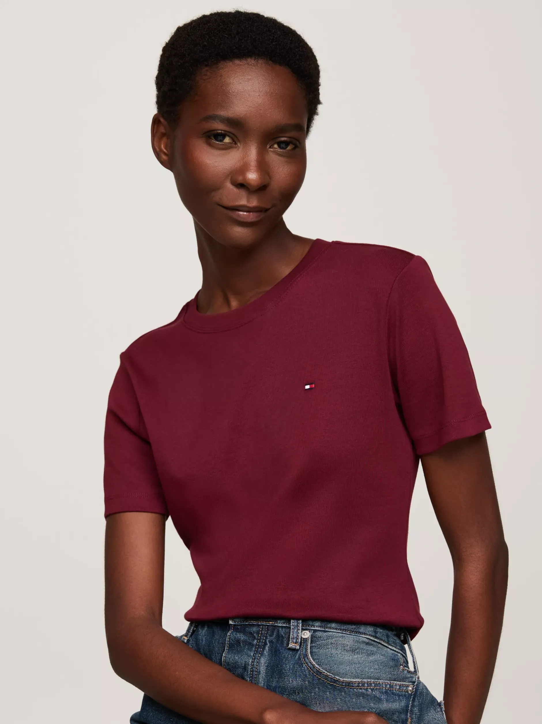 T-Shirty*Tommy Hilfiger Wąski T-shirt Z Okrągłym Dekoltem DEEP ROUGE